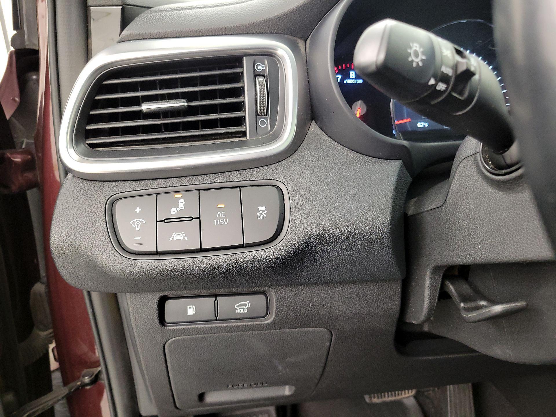 Thumbnail: 2017 Kia Sorento - 13