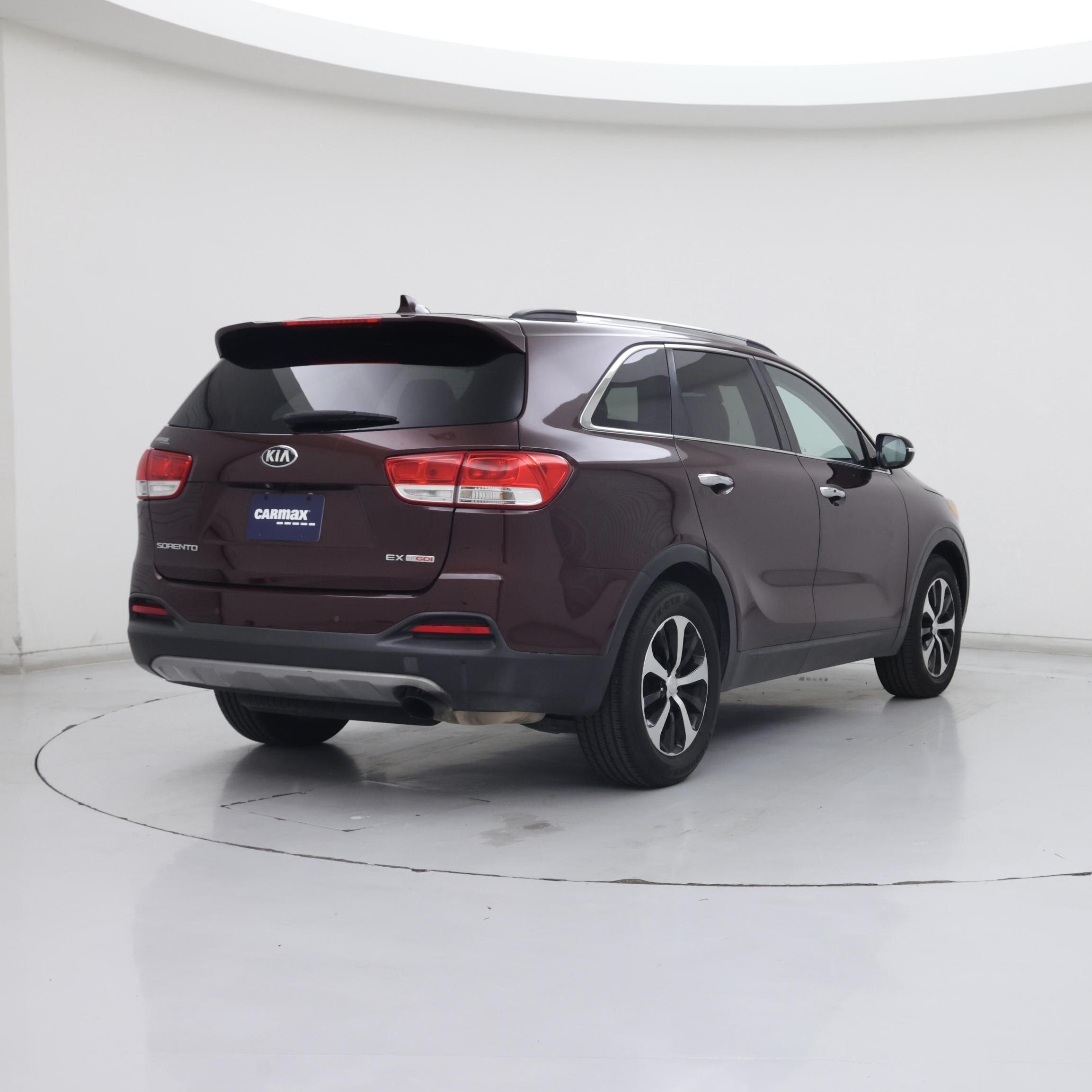 Thumbnail: 2017 Kia Sorento - 8