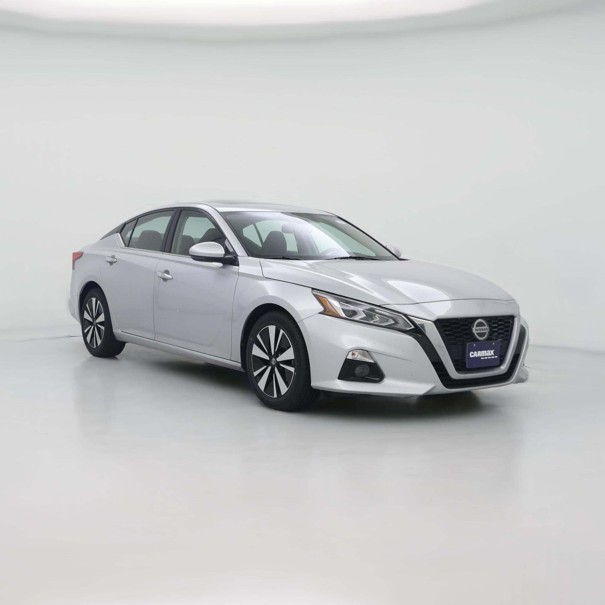 Thumbnail: 2019 Nissan Altima - 1