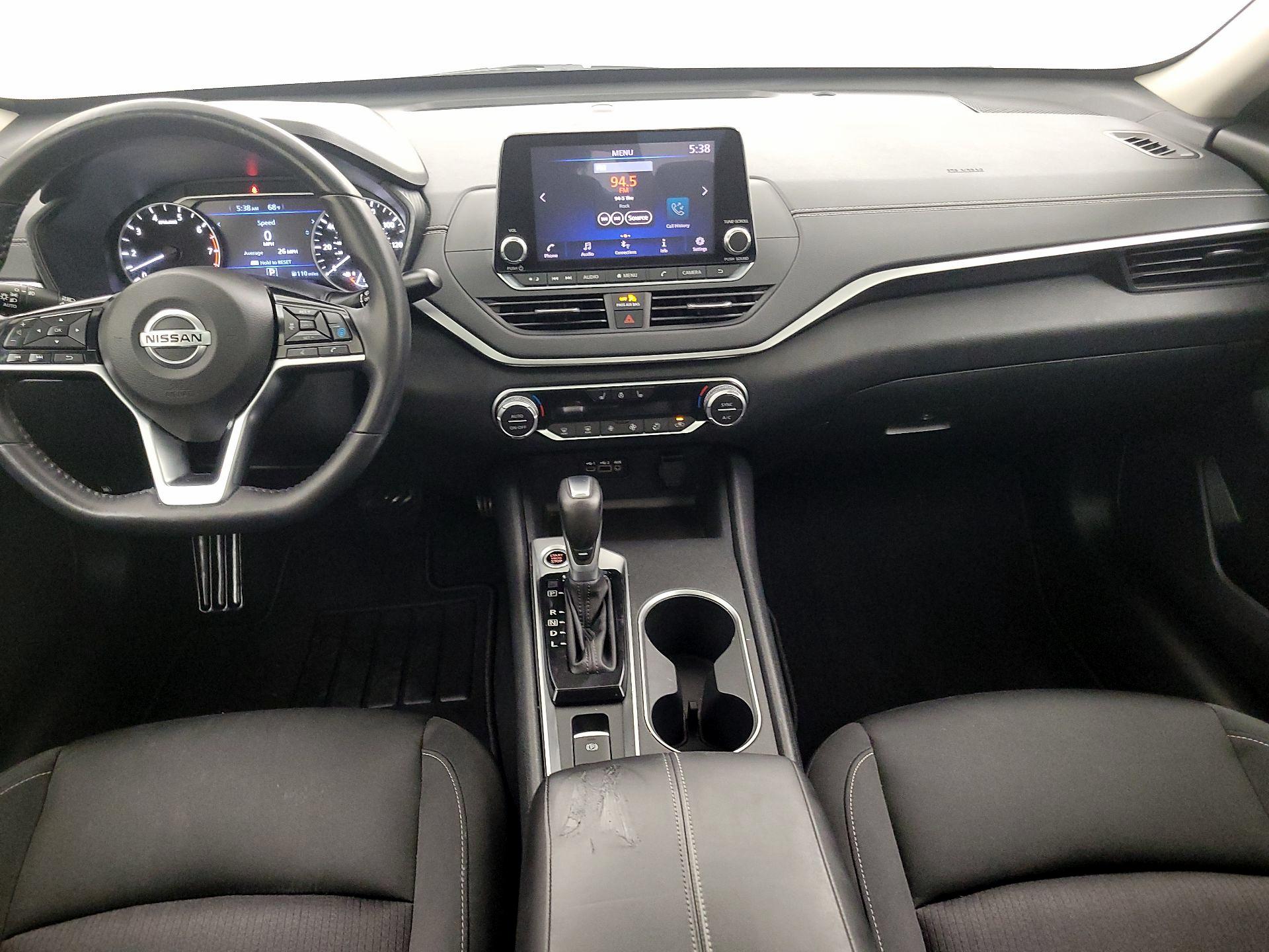 Thumbnail: 2019 Nissan Altima - 9