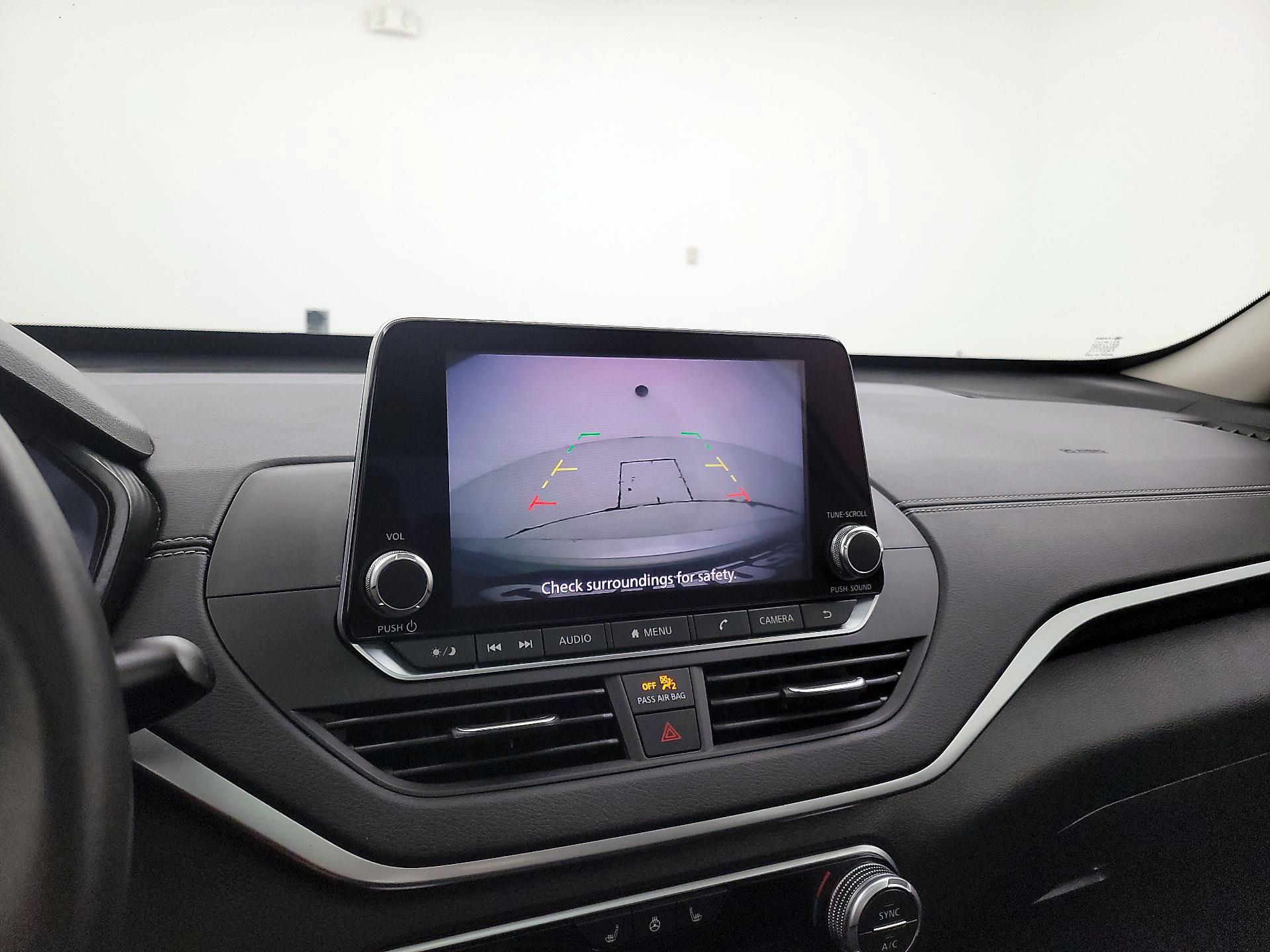 Thumbnail: 2019 Nissan Altima - 14