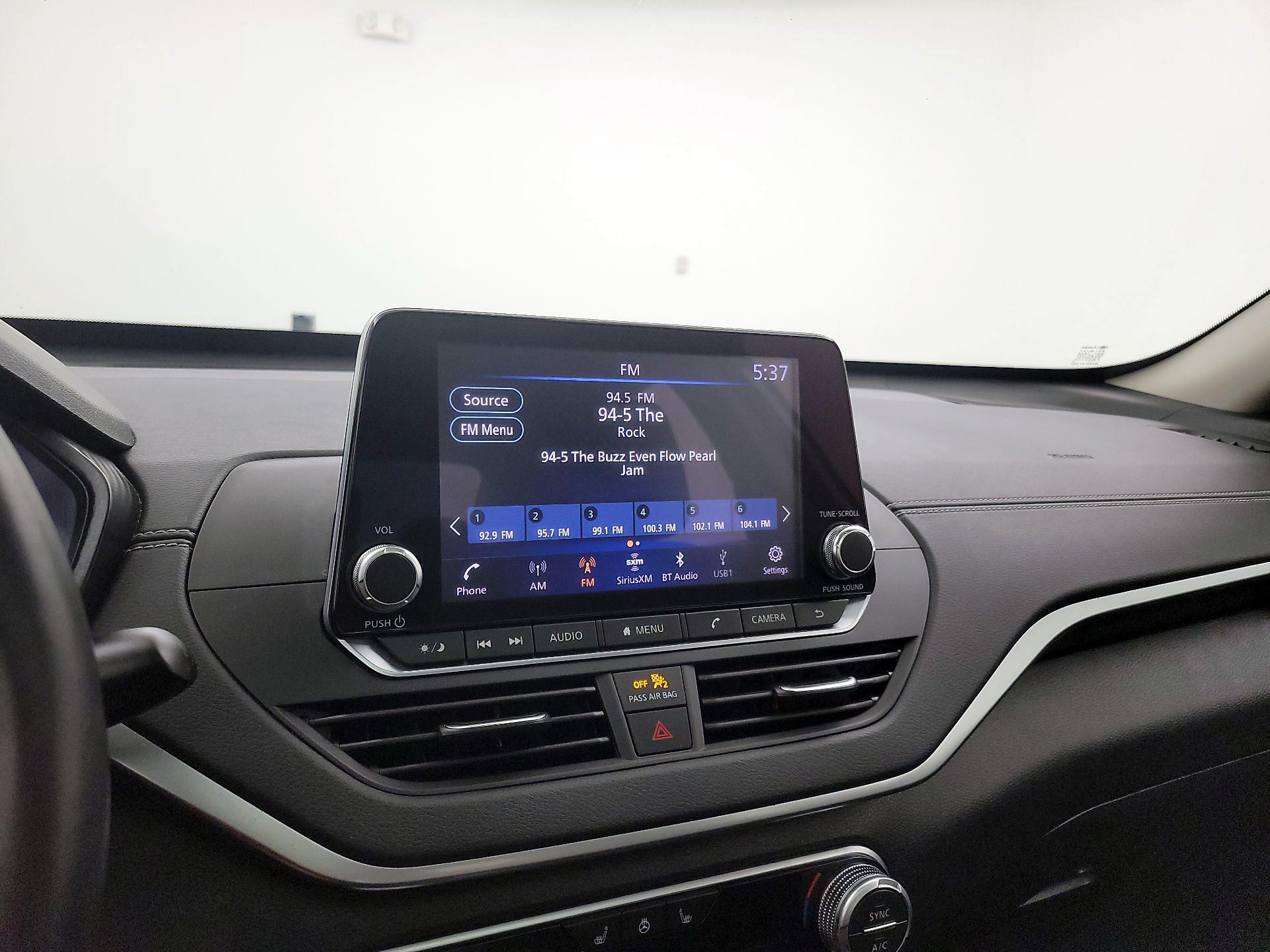 Thumbnail: 2019 Nissan Altima - 15