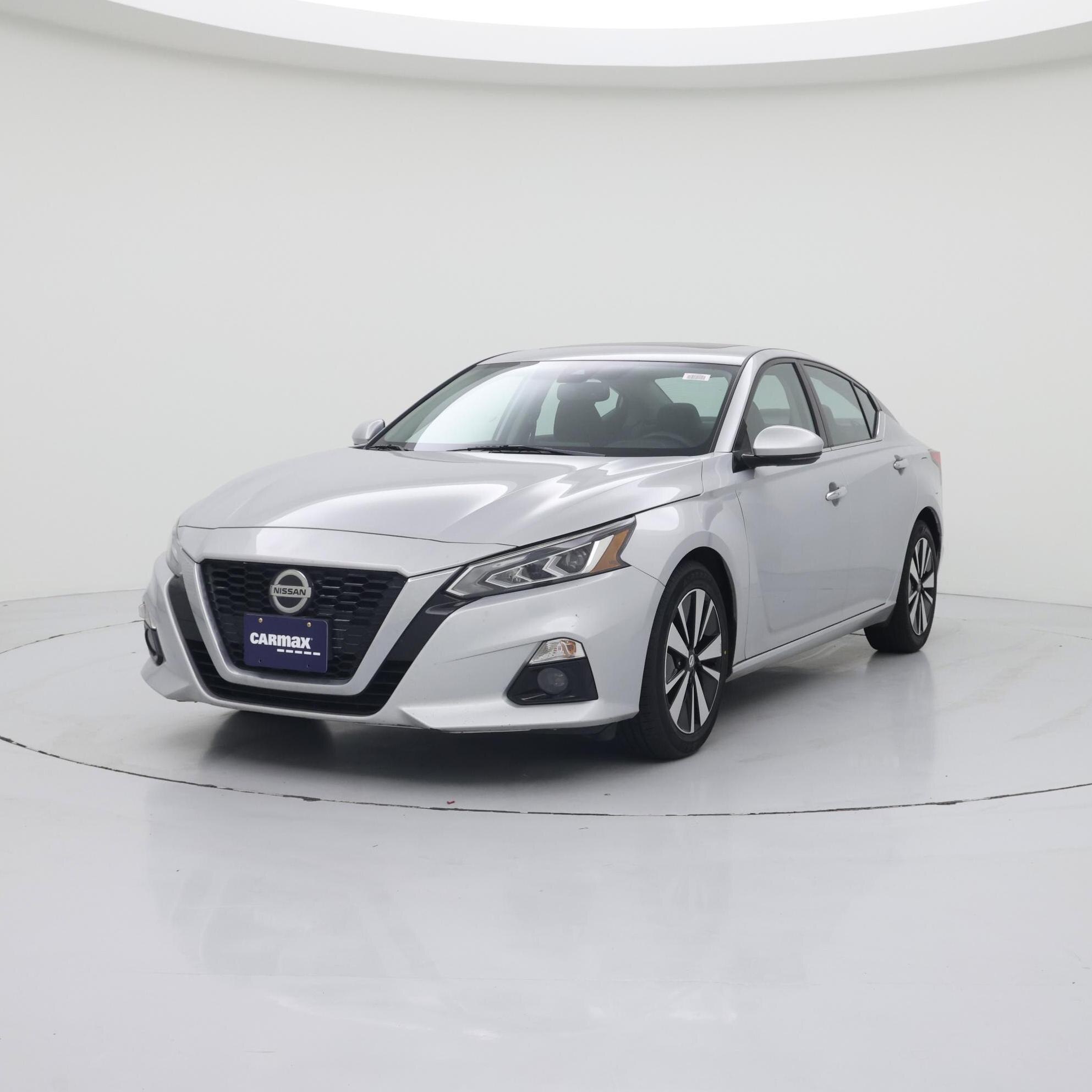 Thumbnail: 2019 Nissan Altima - 4