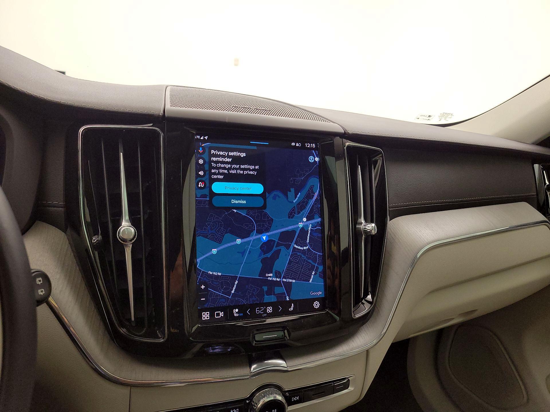 Thumbnail: 2024 Volvo XC60 - 14