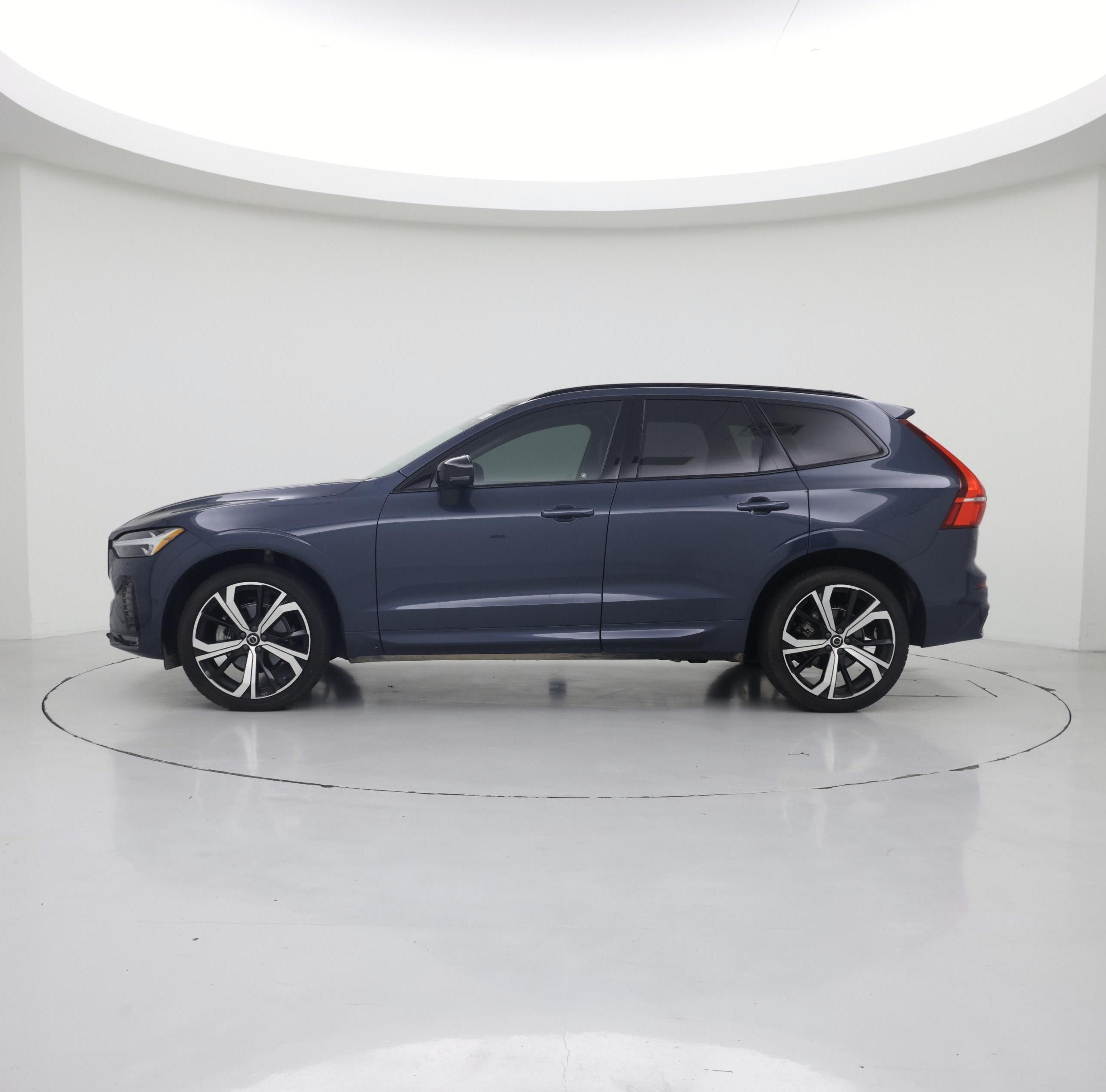 Thumbnail: 2024 Volvo XC60 - 3