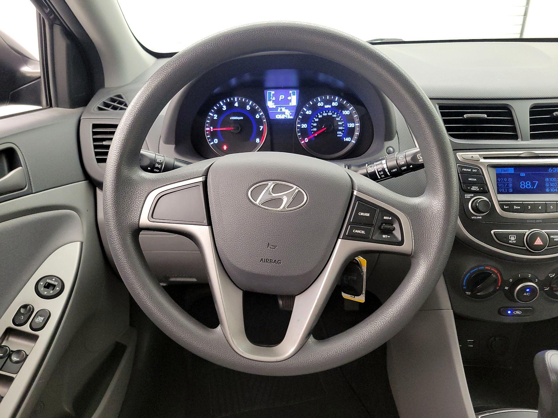 Thumbnail: 2016 Hyundai Accent - 10