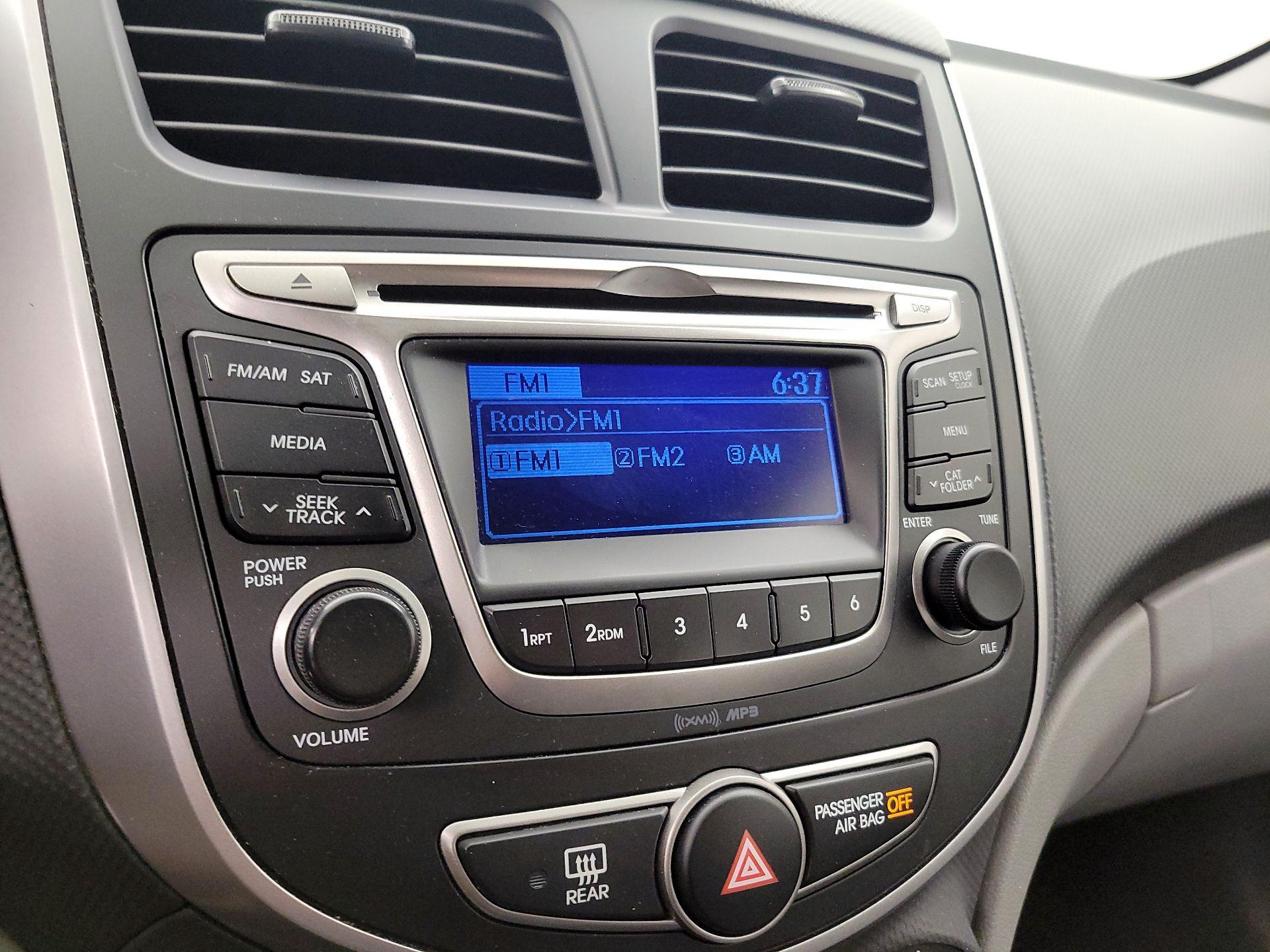 Thumbnail: 2016 Hyundai Accent - 14