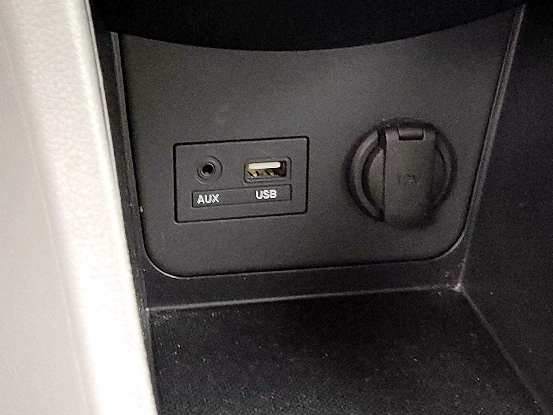 Thumbnail: 2016 Hyundai Accent - 17