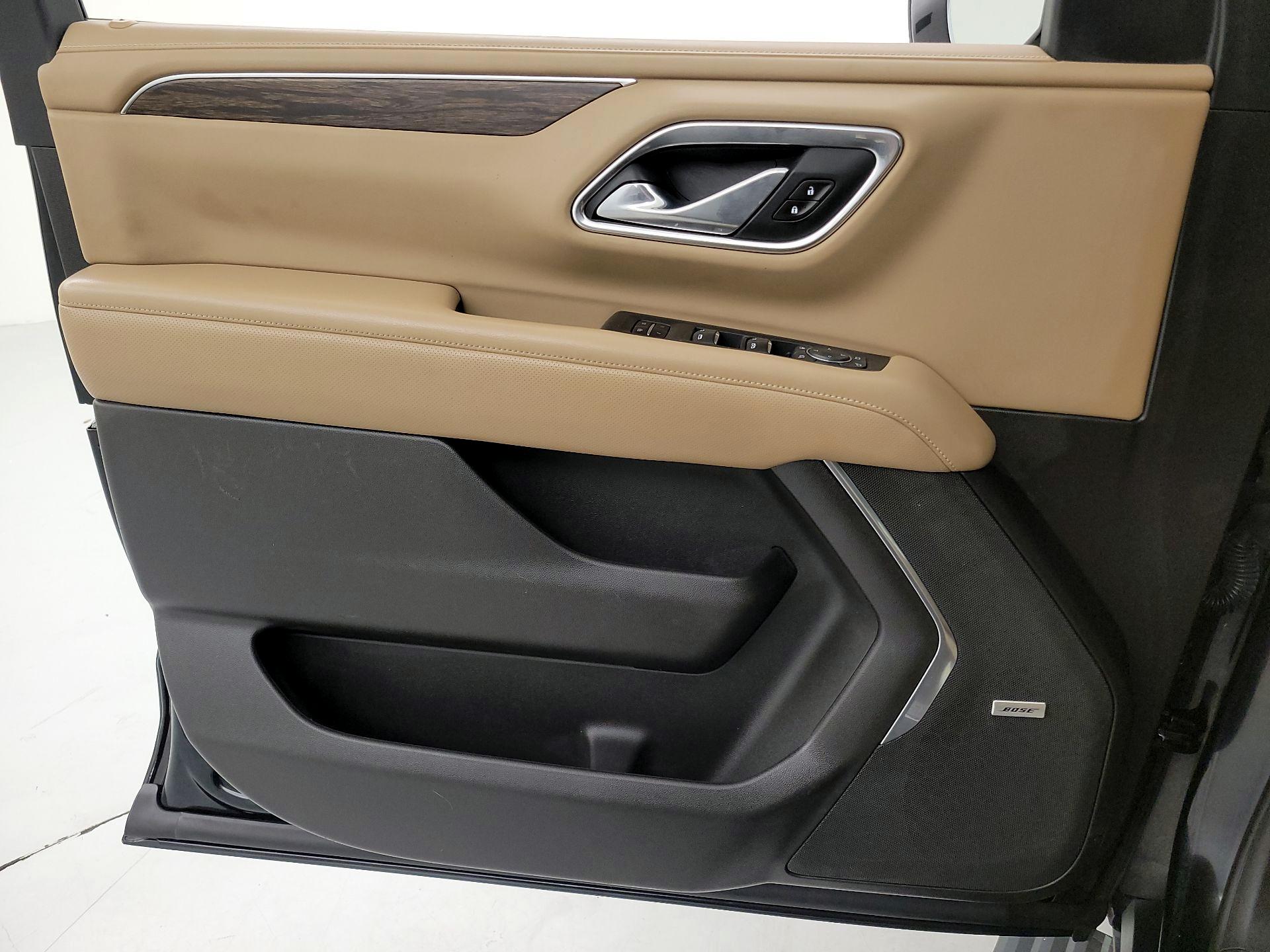 Thumbnail: 2021 Chevrolet Suburban - 12