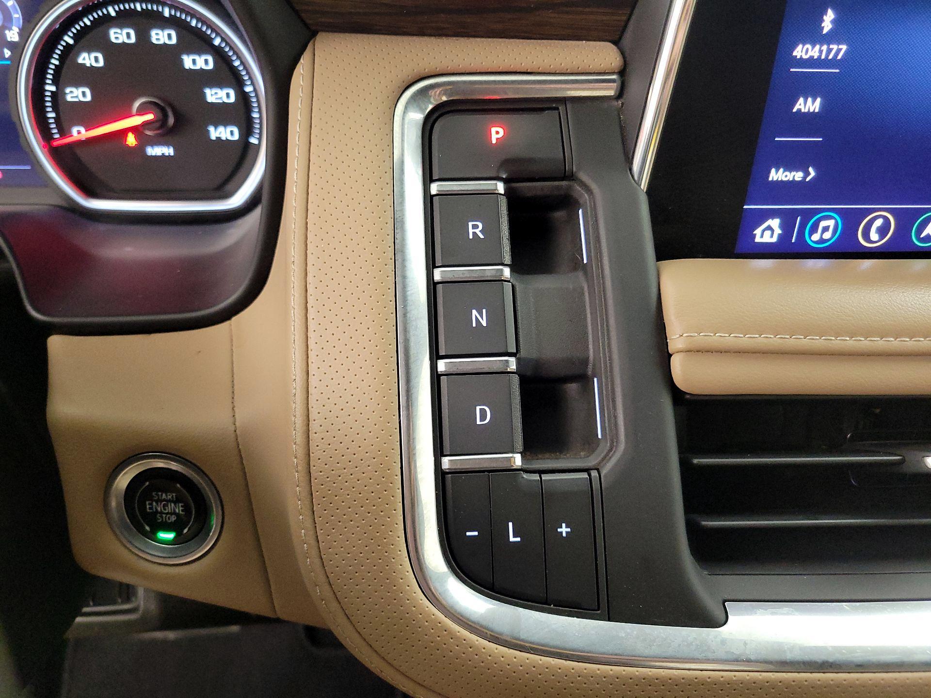 Thumbnail: 2021 Chevrolet Suburban - 18