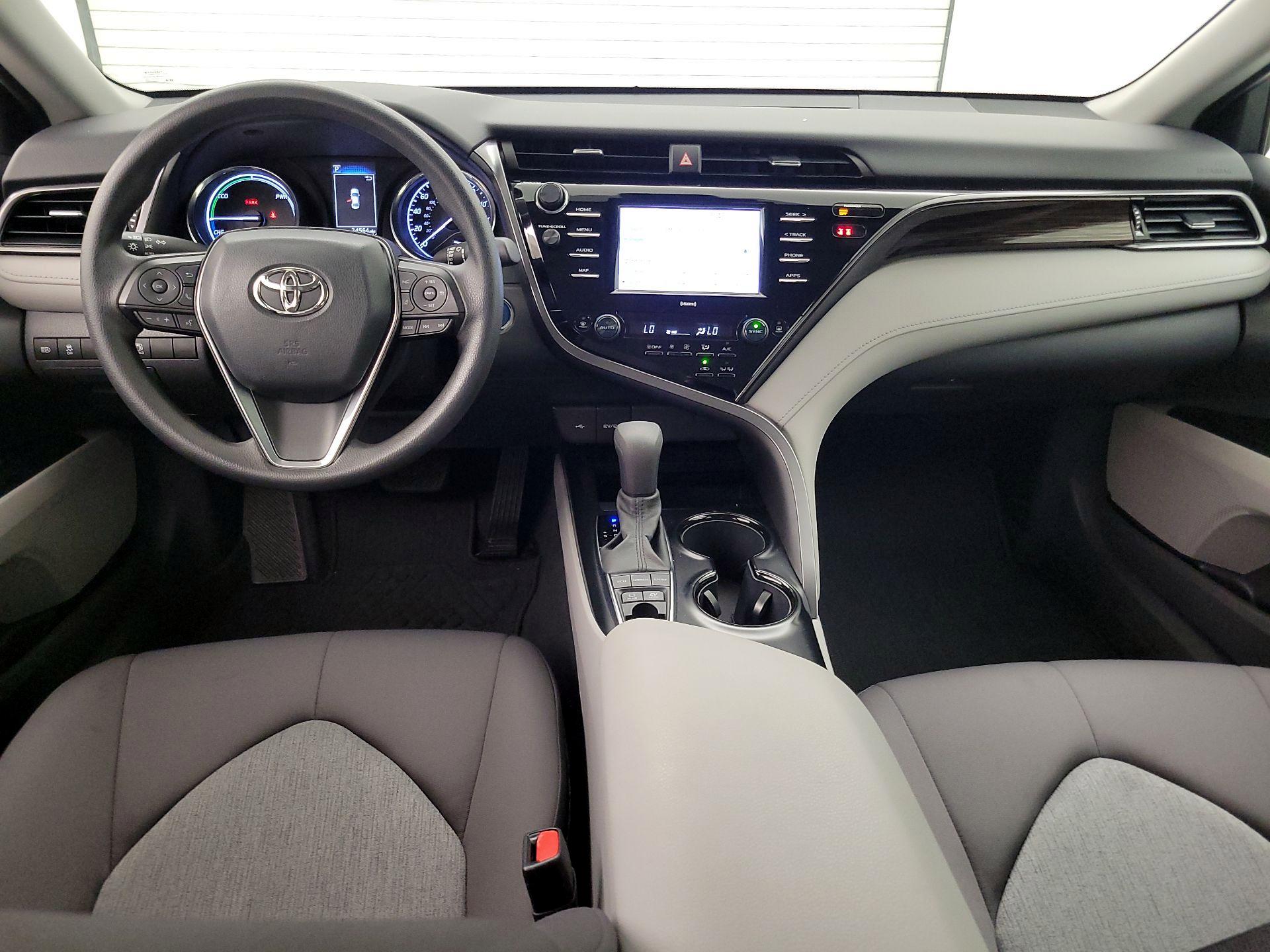 Thumbnail: 2020 Toyota Camry - 9