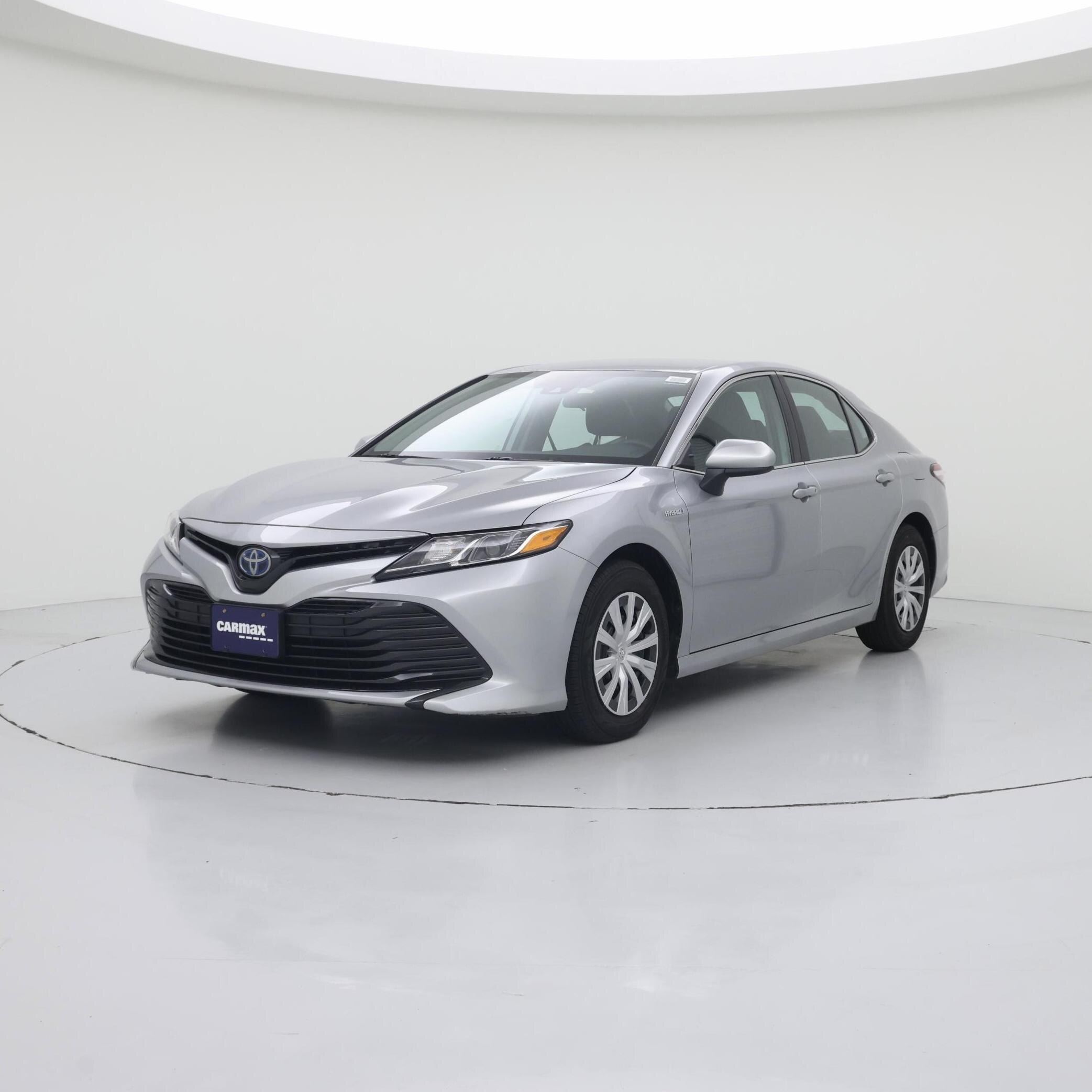 Thumbnail: 2020 Toyota Camry - 4