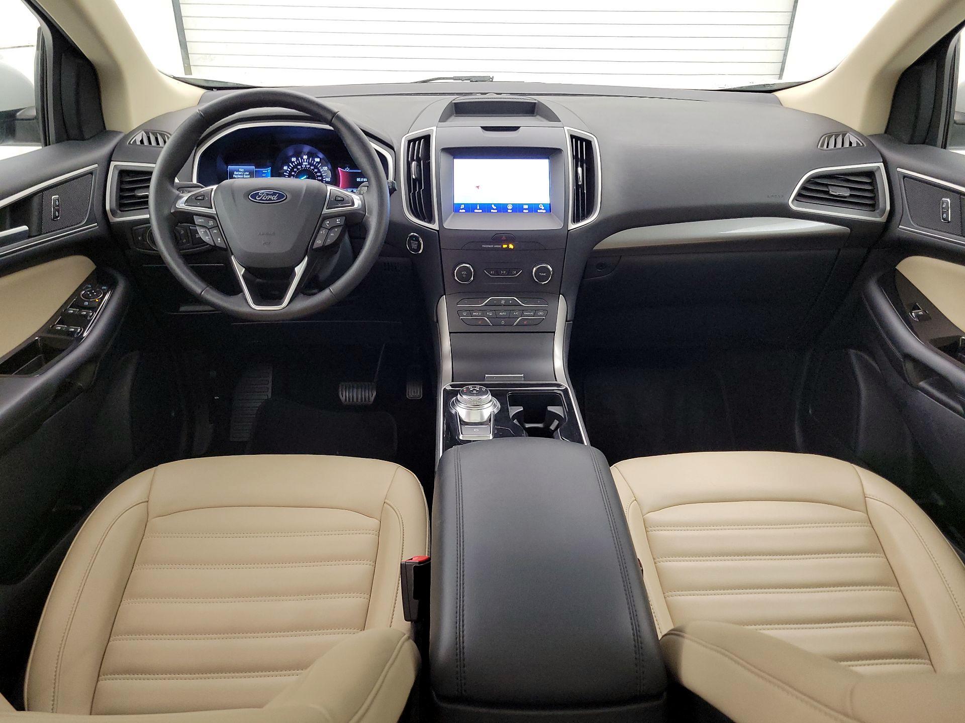 Thumbnail: 2020 Ford Edge - 9