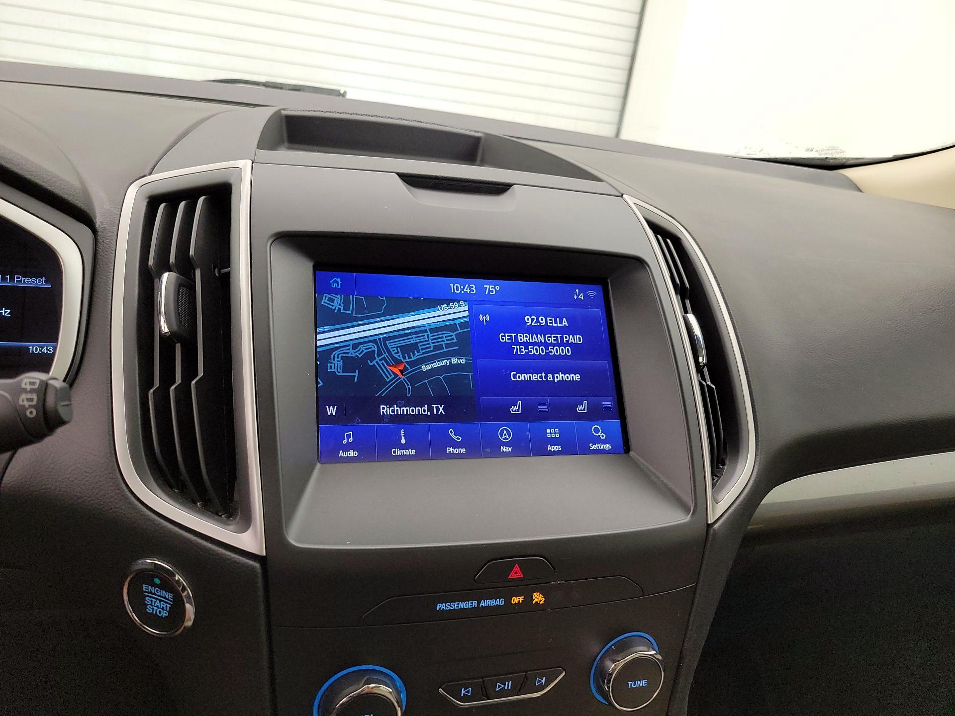 Thumbnail: 2020 Ford Edge - 16