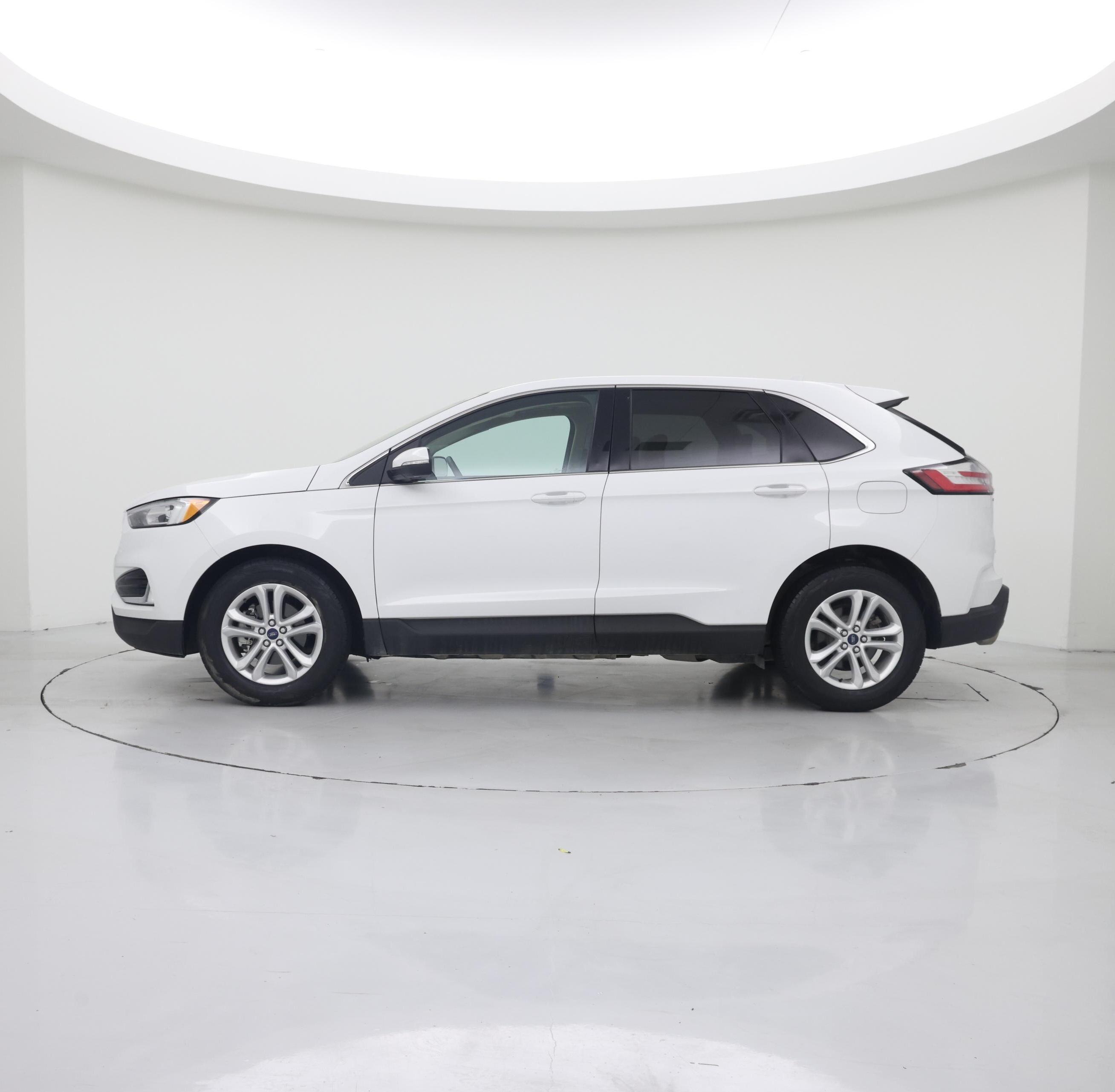 Thumbnail: 2020 Ford Edge - 3