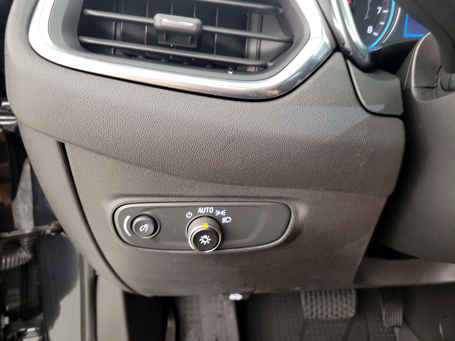 Thumbnail: 2023 Chevrolet Equinox - 13