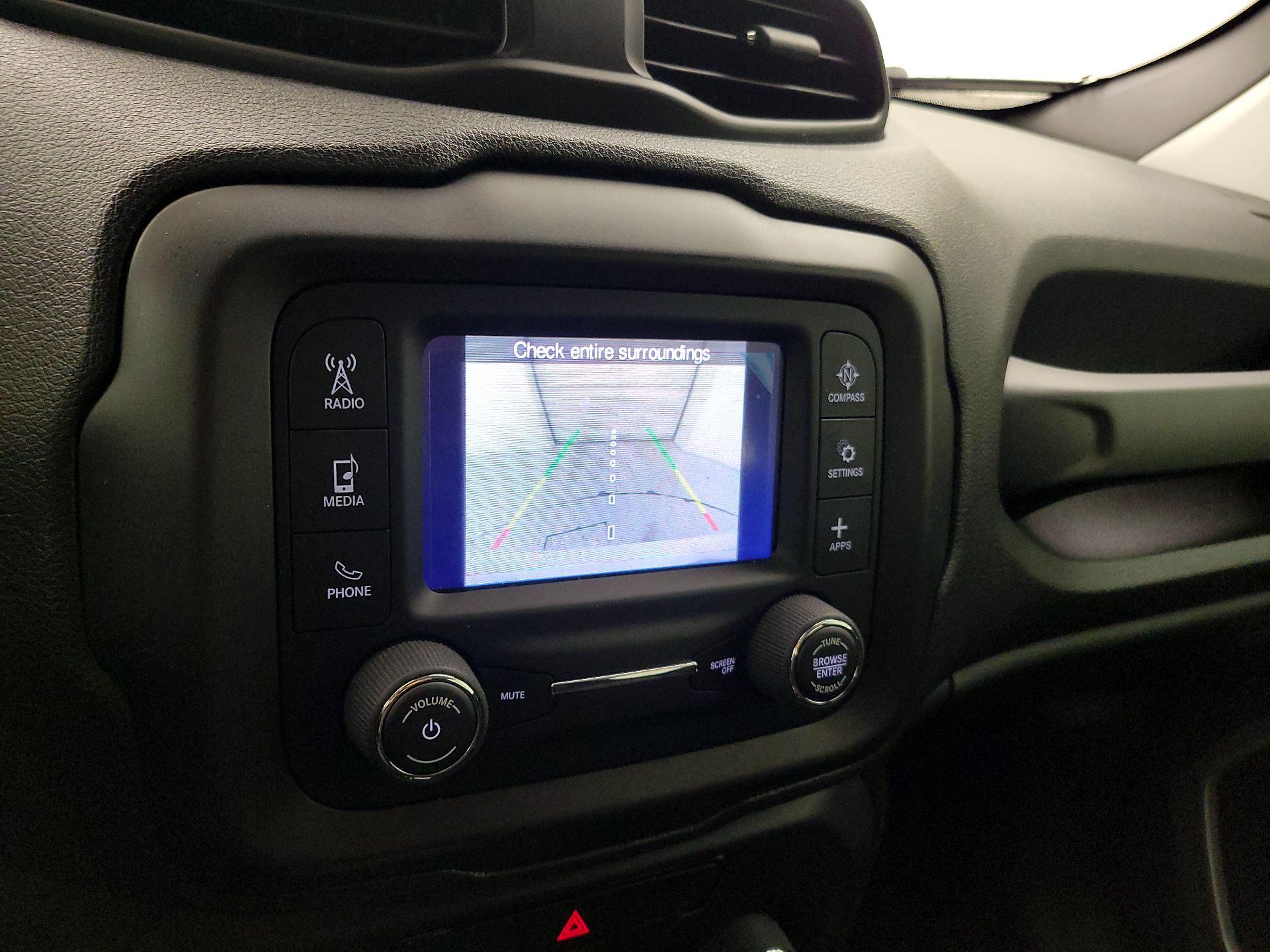 Thumbnail: 2020 Jeep Renegade - 14