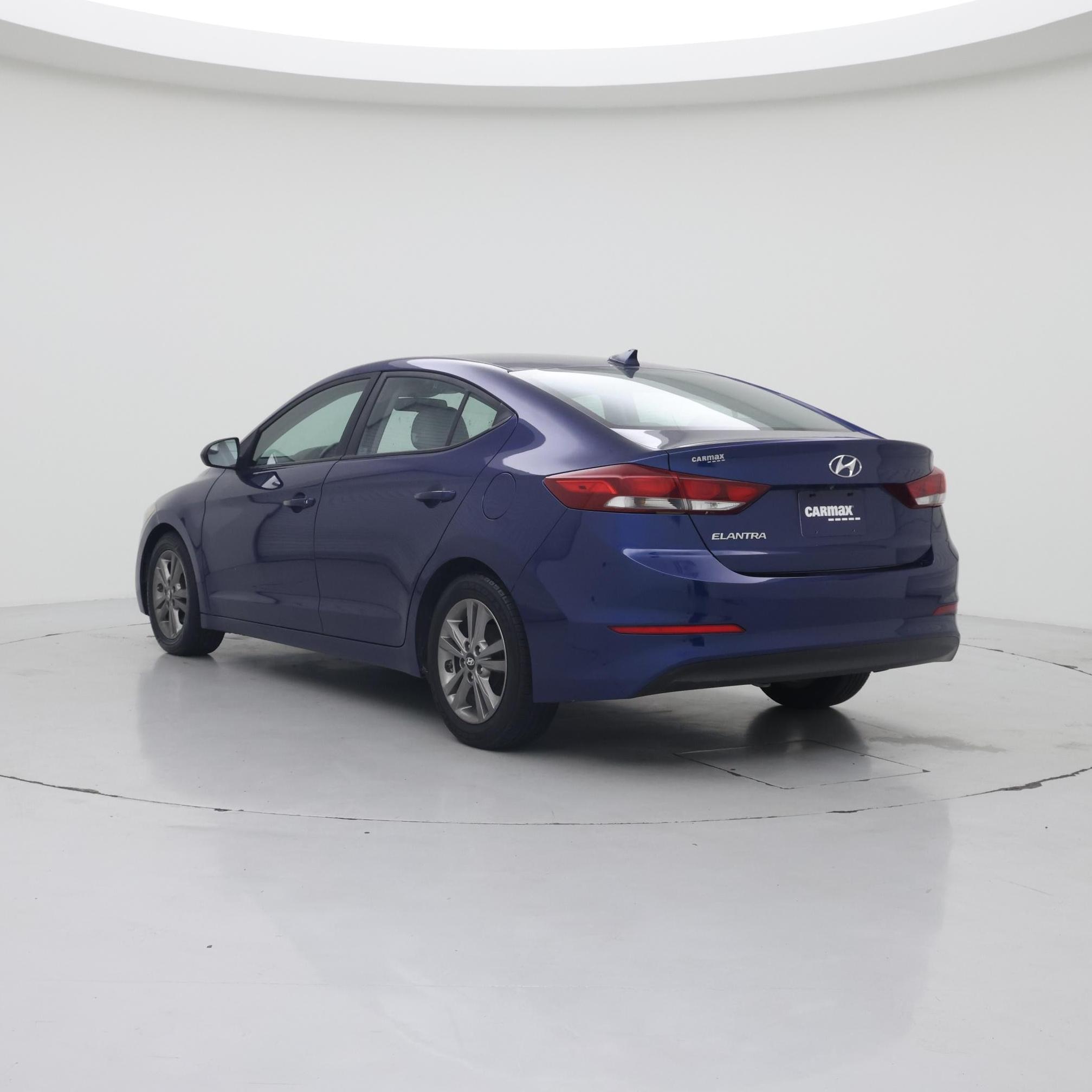 Thumbnail: 2017 Hyundai Elantra - 2