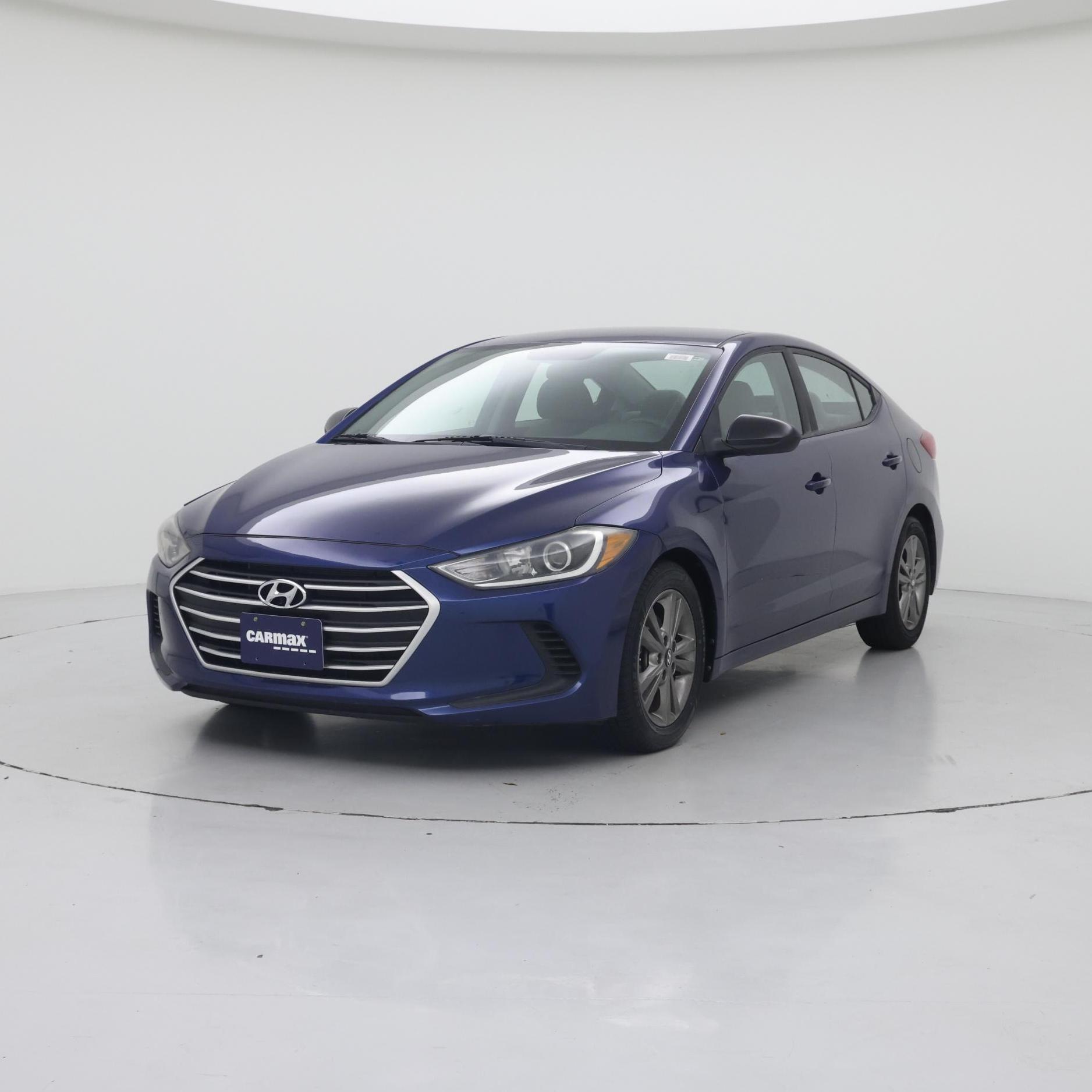 Thumbnail: 2017 Hyundai Elantra - 4