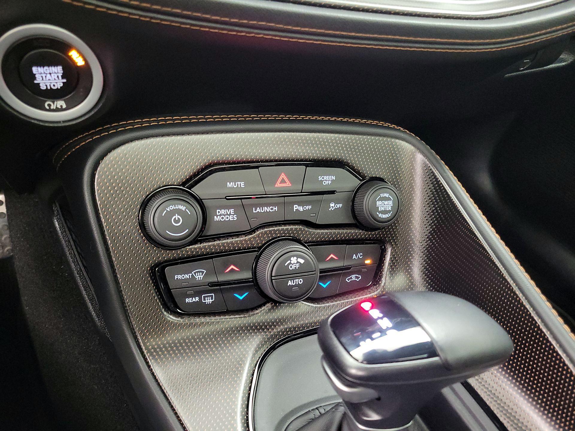 Thumbnail: 2020 Dodge Challenger - 17