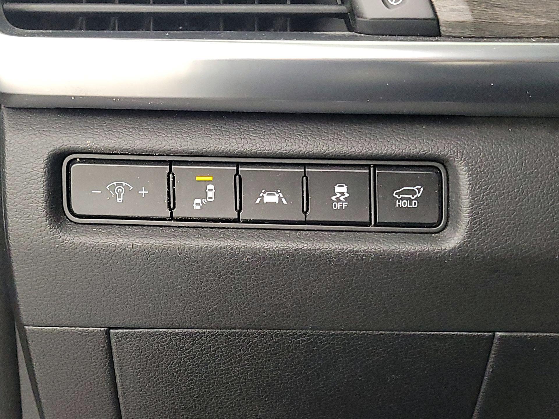 Thumbnail: 2022 Kia Telluride - 13