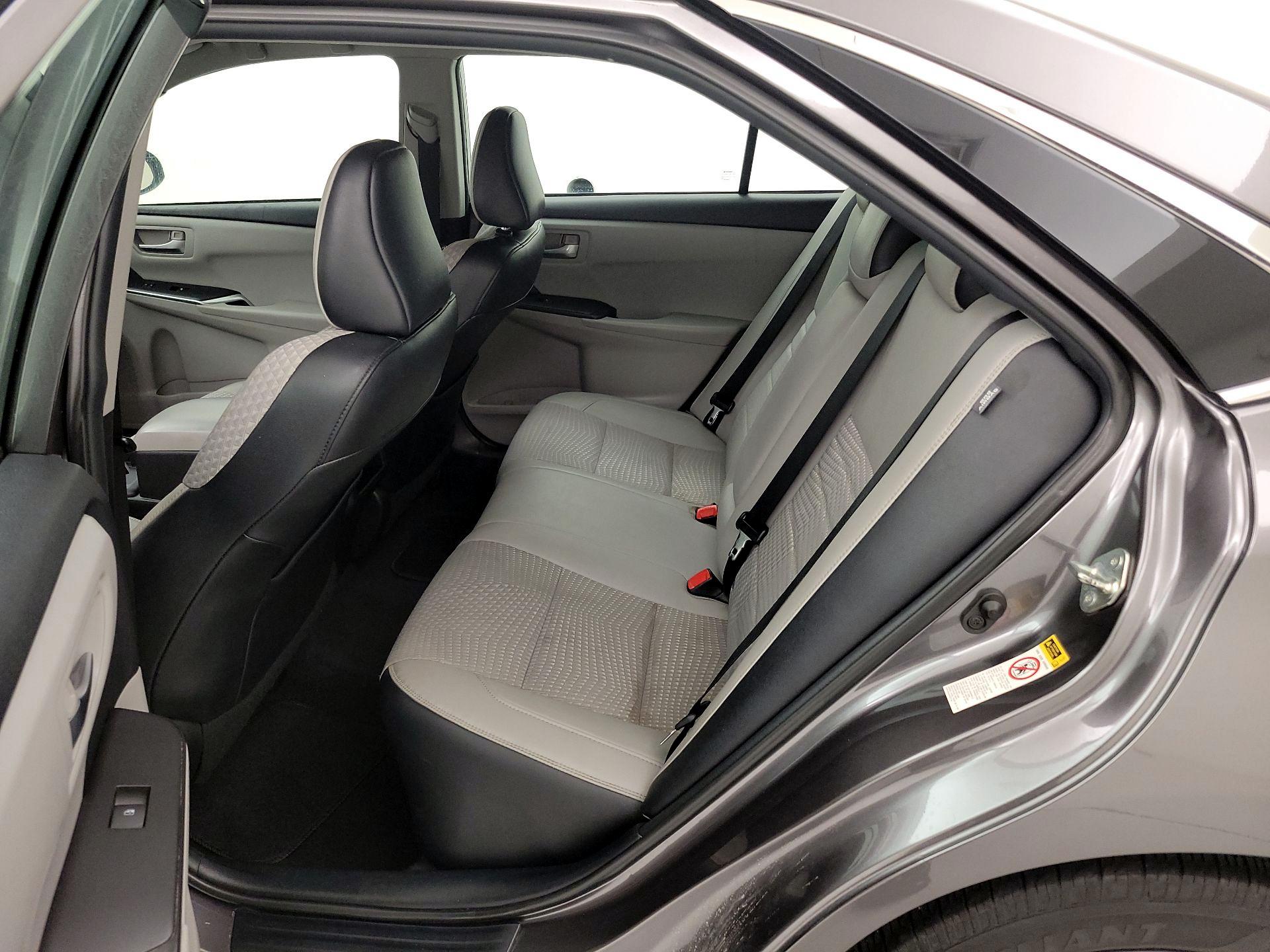 Thumbnail: 2015 Toyota Camry - 19