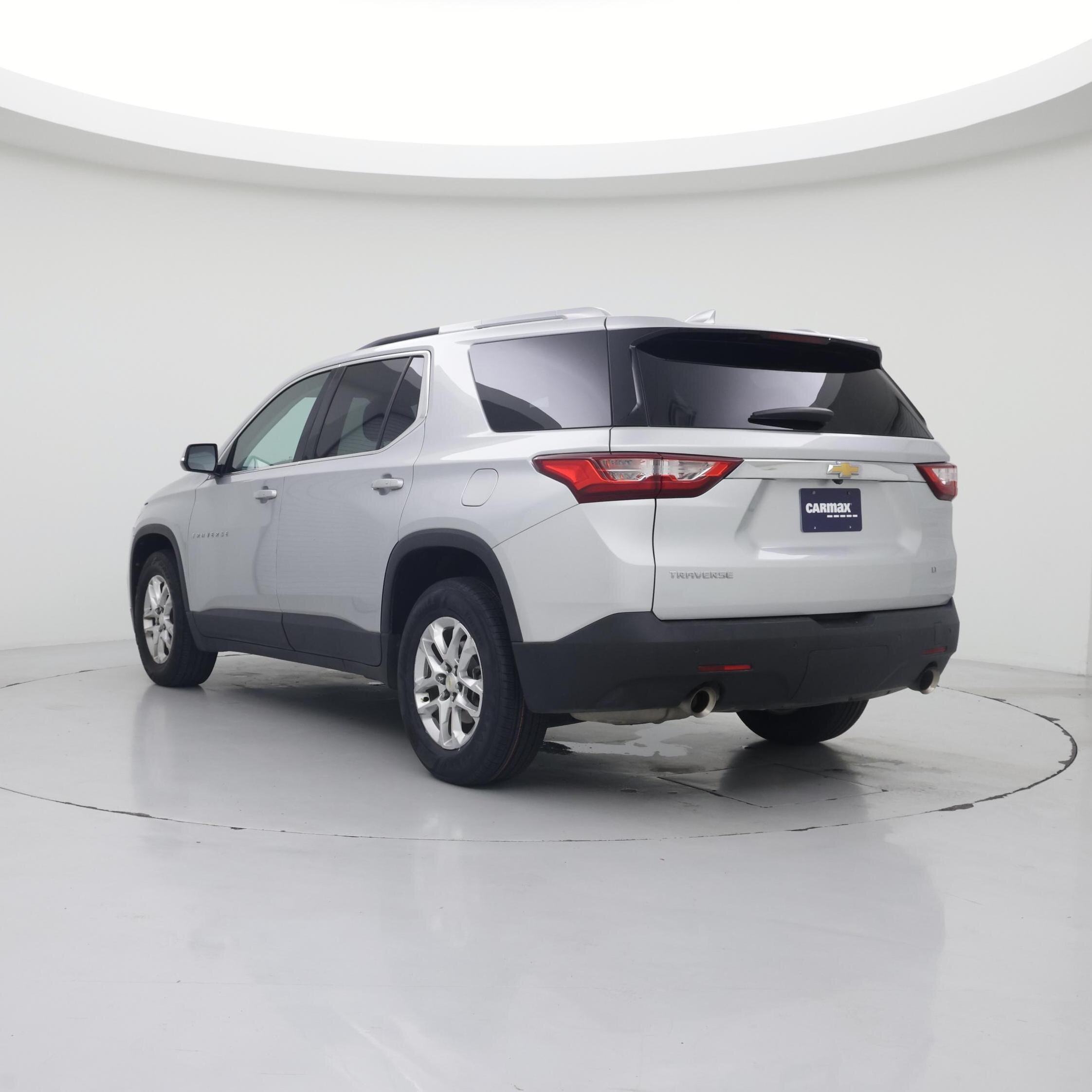 Thumbnail: 2018 Chevrolet Traverse - 2