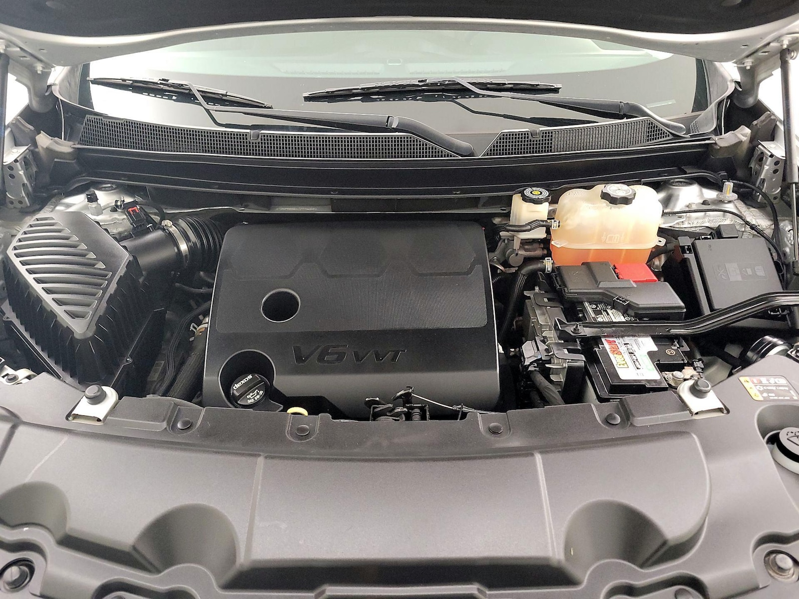 2018 Chevrolet Traverse 1LT - Photo 24