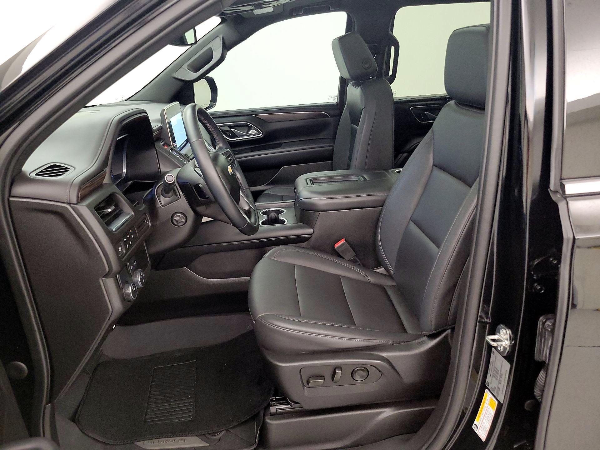 Thumbnail: 2023 Chevrolet Suburban - 11