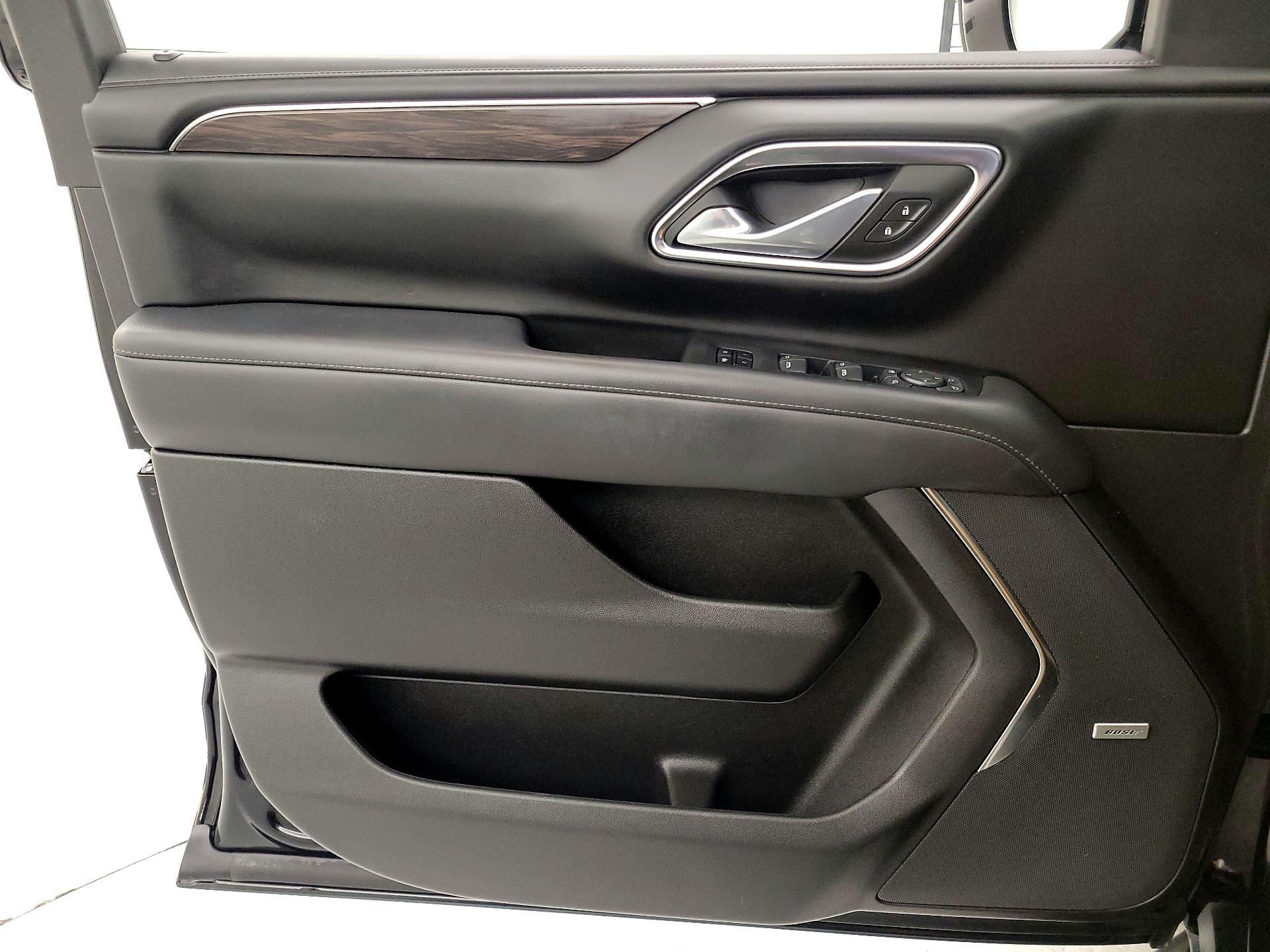 Thumbnail: 2023 Chevrolet Suburban - 12