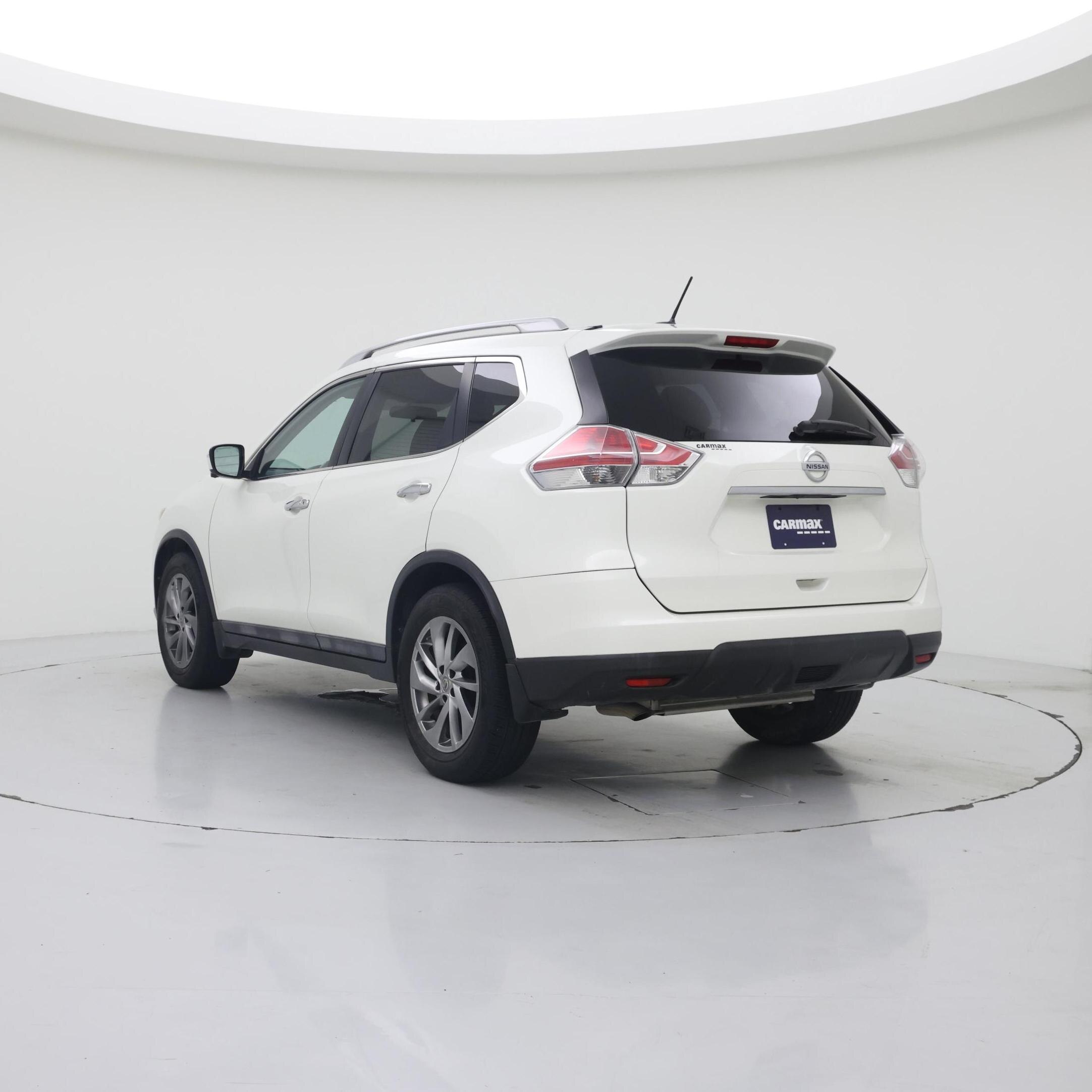Thumbnail: 2015 Nissan Rogue - 2