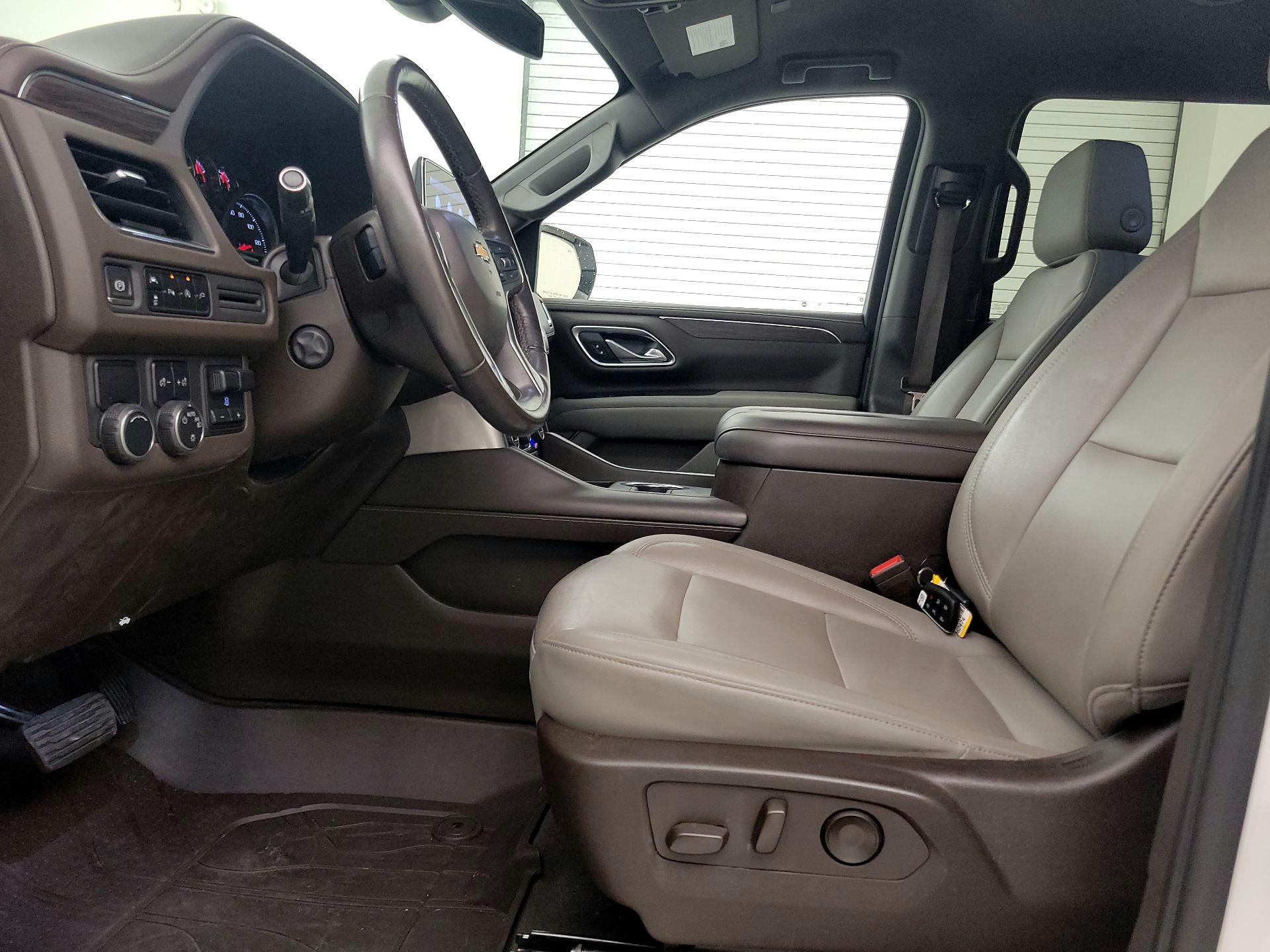 Thumbnail: 2021 Chevrolet Suburban - 11