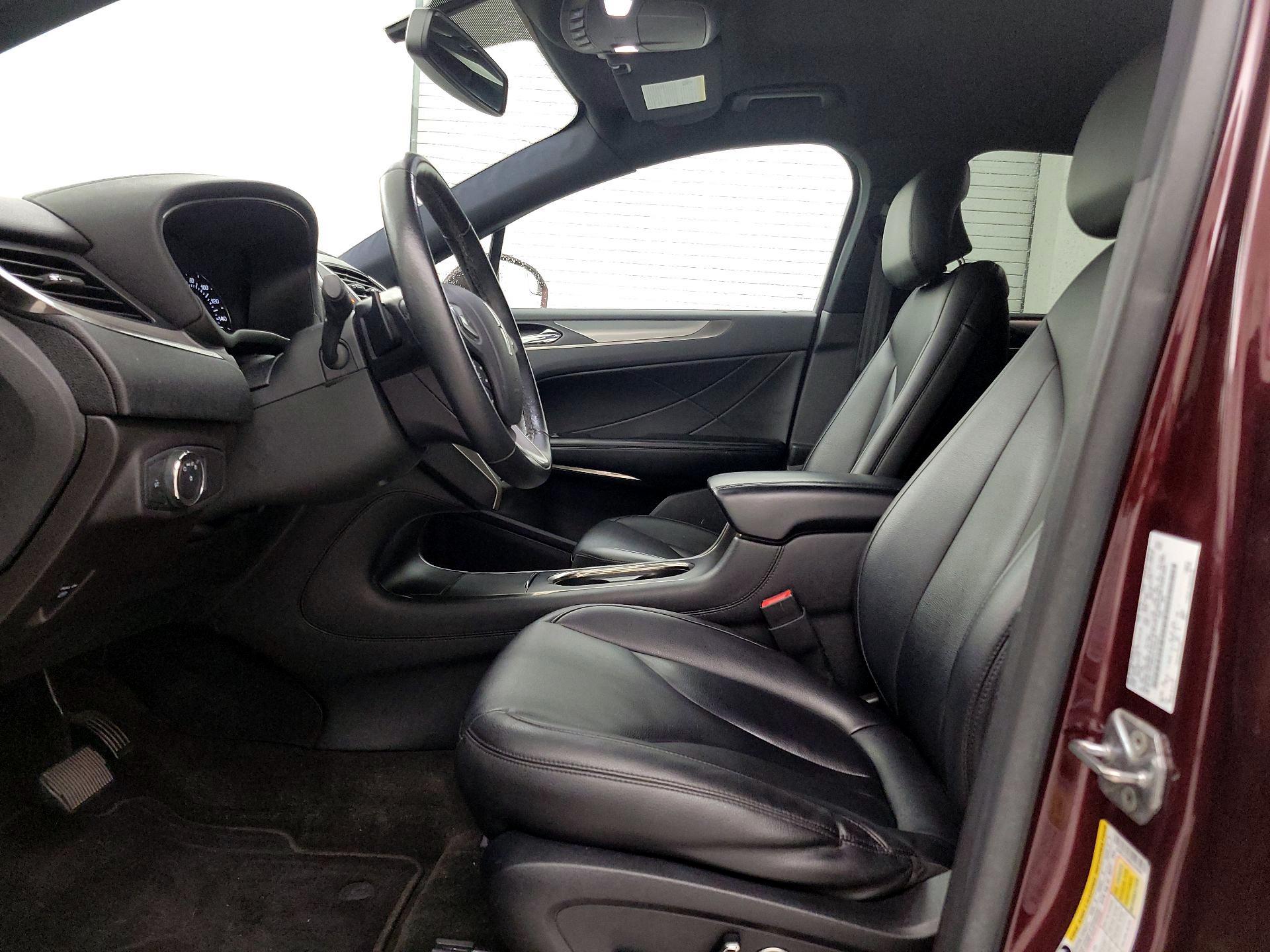 Thumbnail: 2016 Lincoln MKC - 11