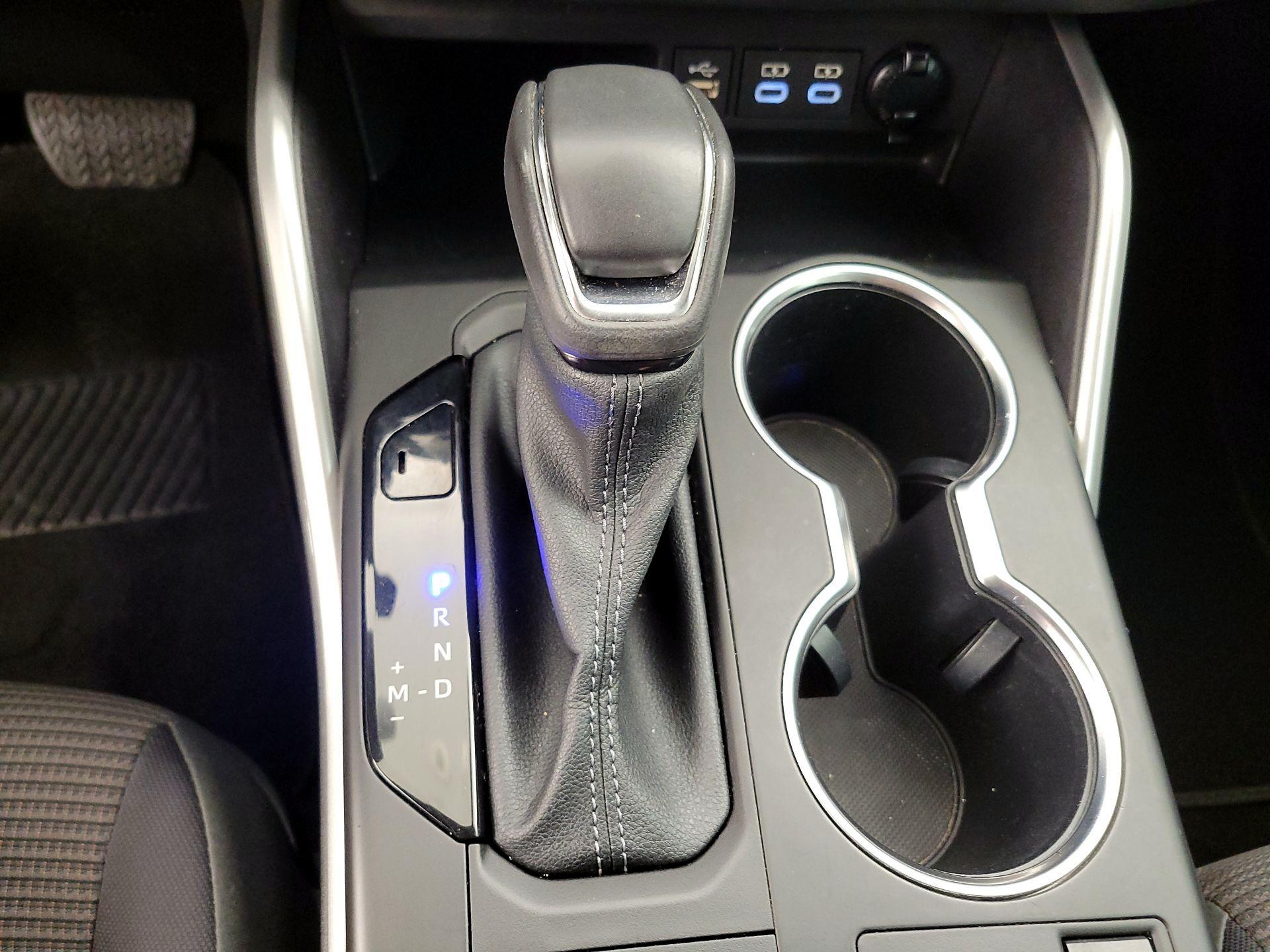 Thumbnail: 2023 Toyota Highlander - 17