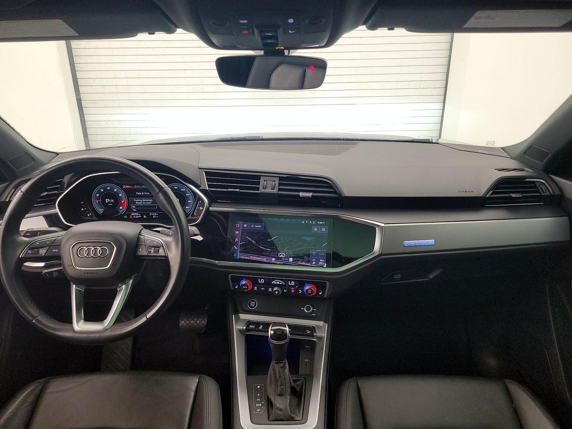 Thumbnail: 2022 Audi Q3 - 9