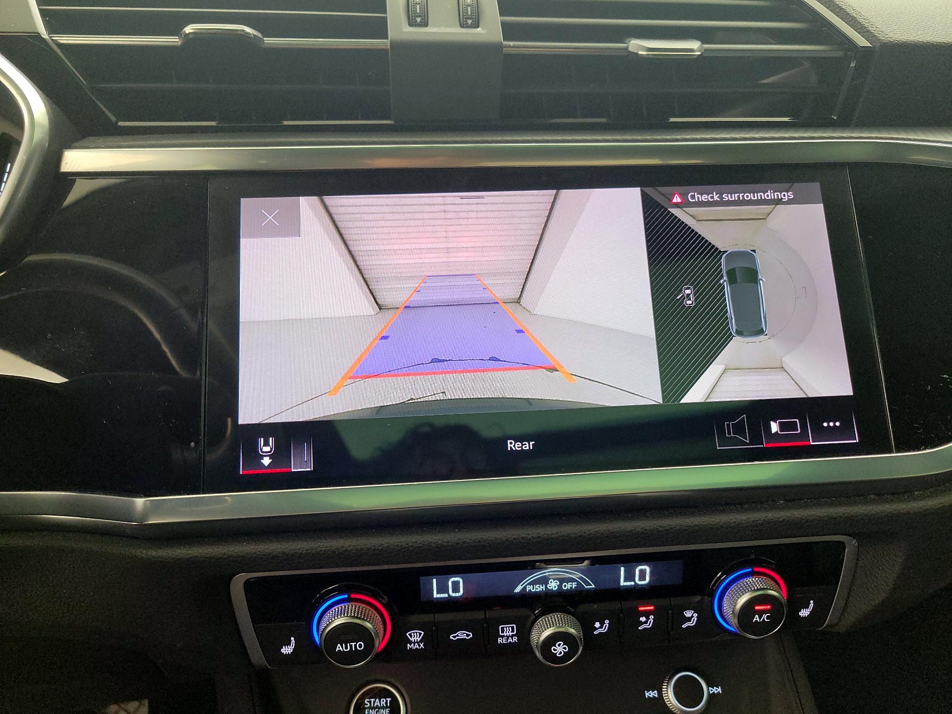 Thumbnail: 2022 Audi Q3 - 15