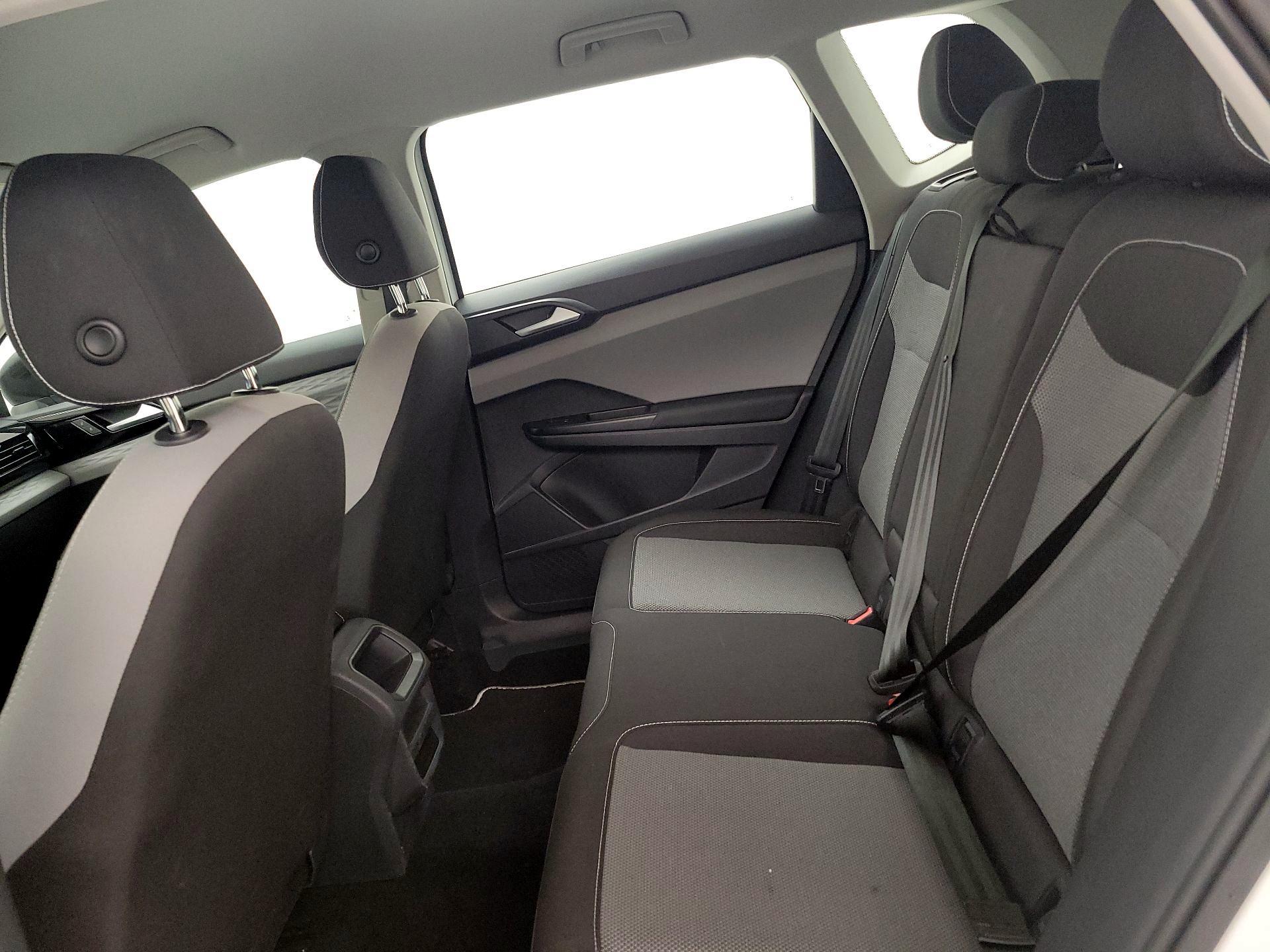 Thumbnail: 2023 Volkswagen Taos - 19