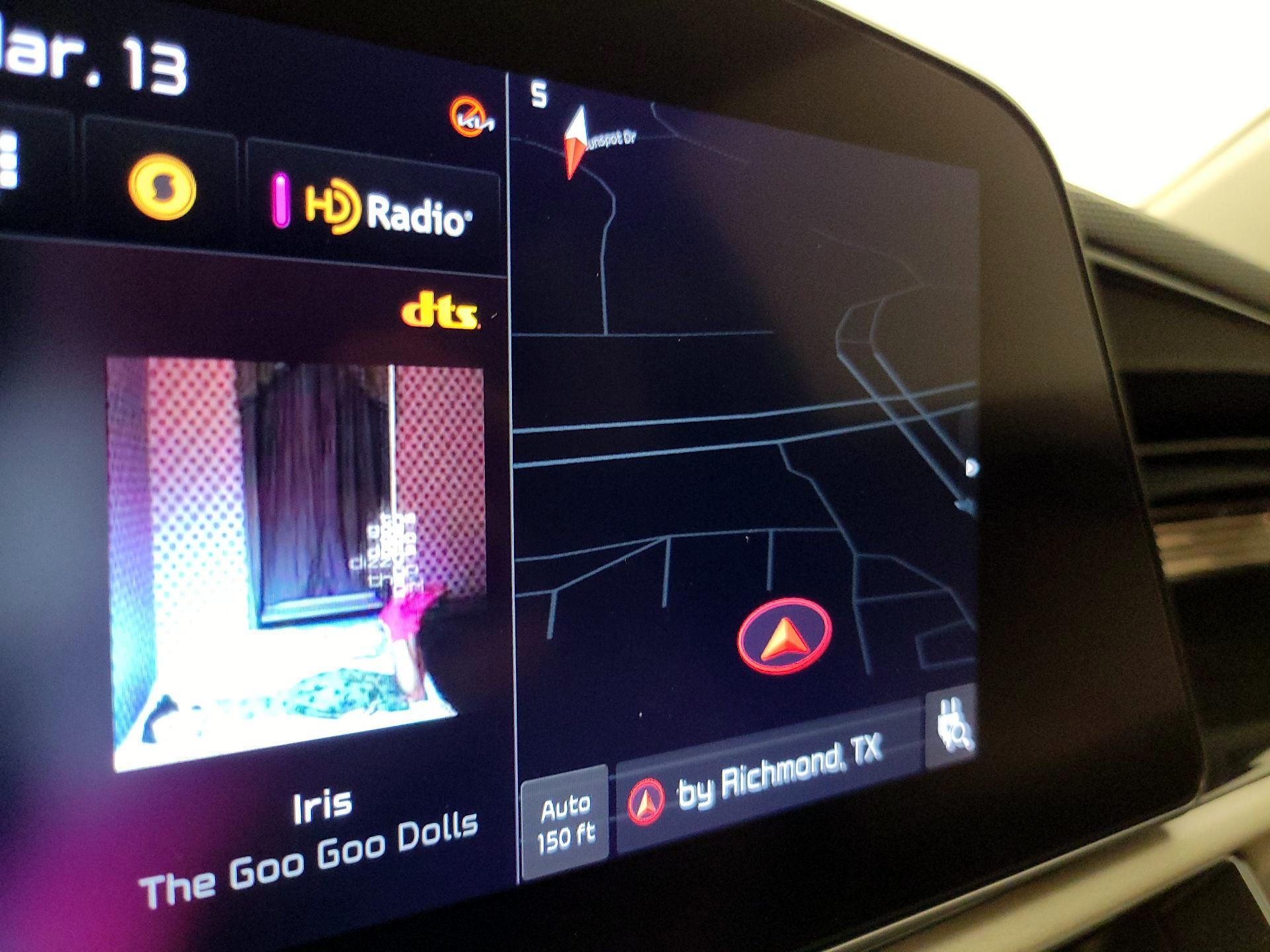 Thumbnail: 2023 Kia Niro - 14