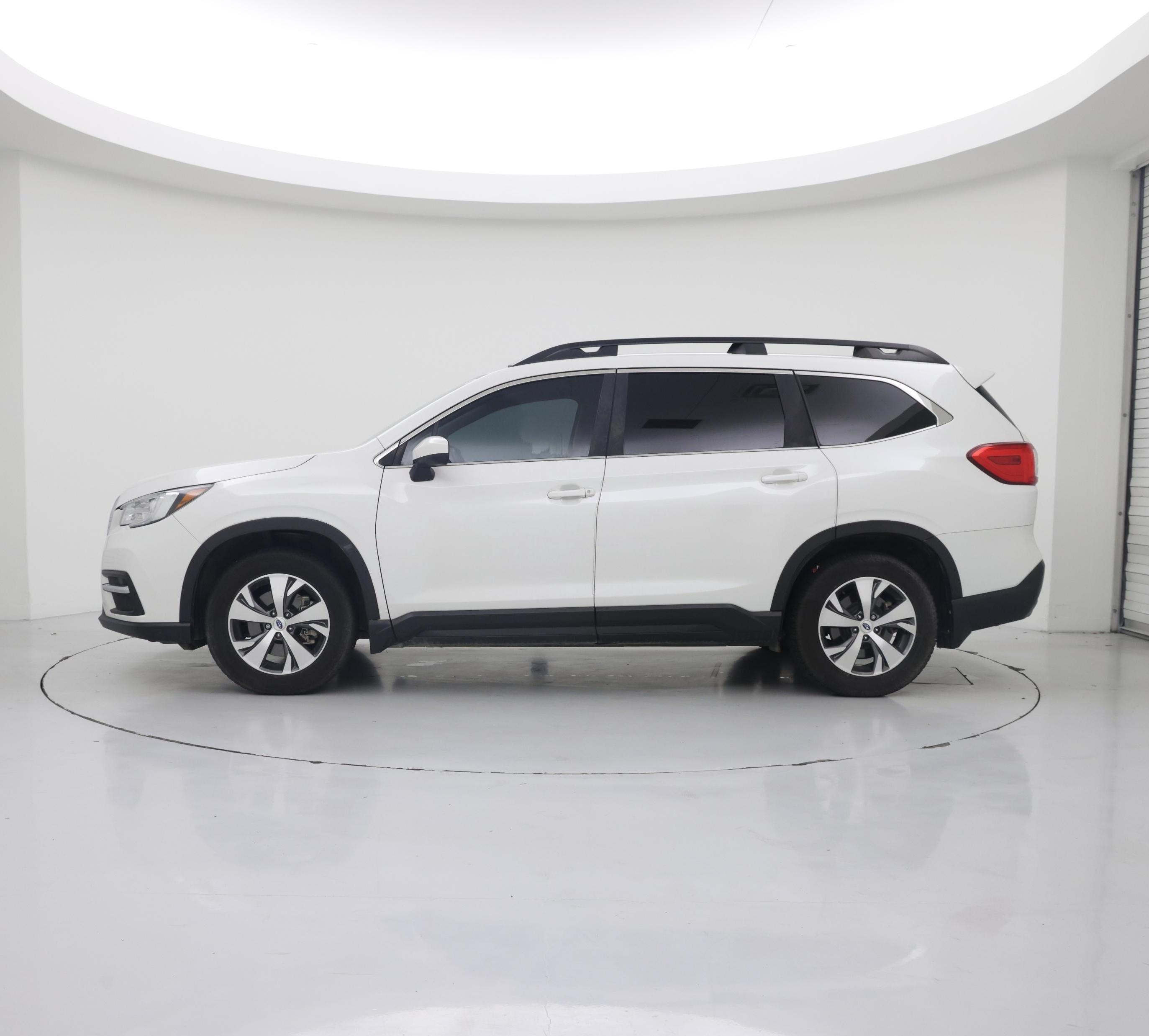 Thumbnail: 2022 Subaru Ascent - 3