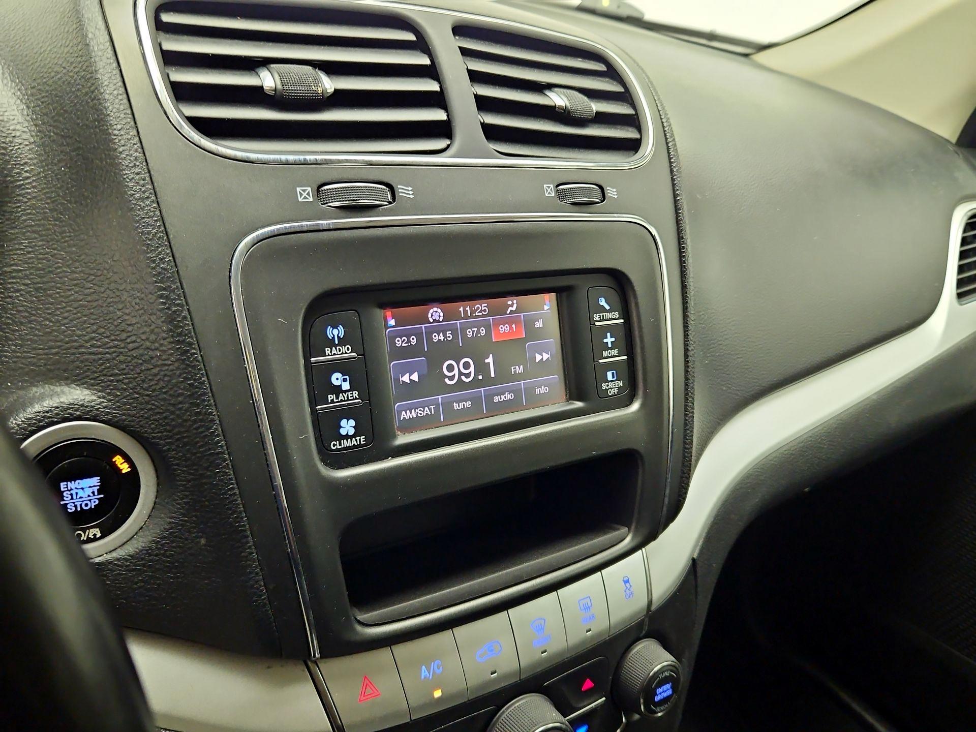 Thumbnail: 2019 Dodge Journey - 15