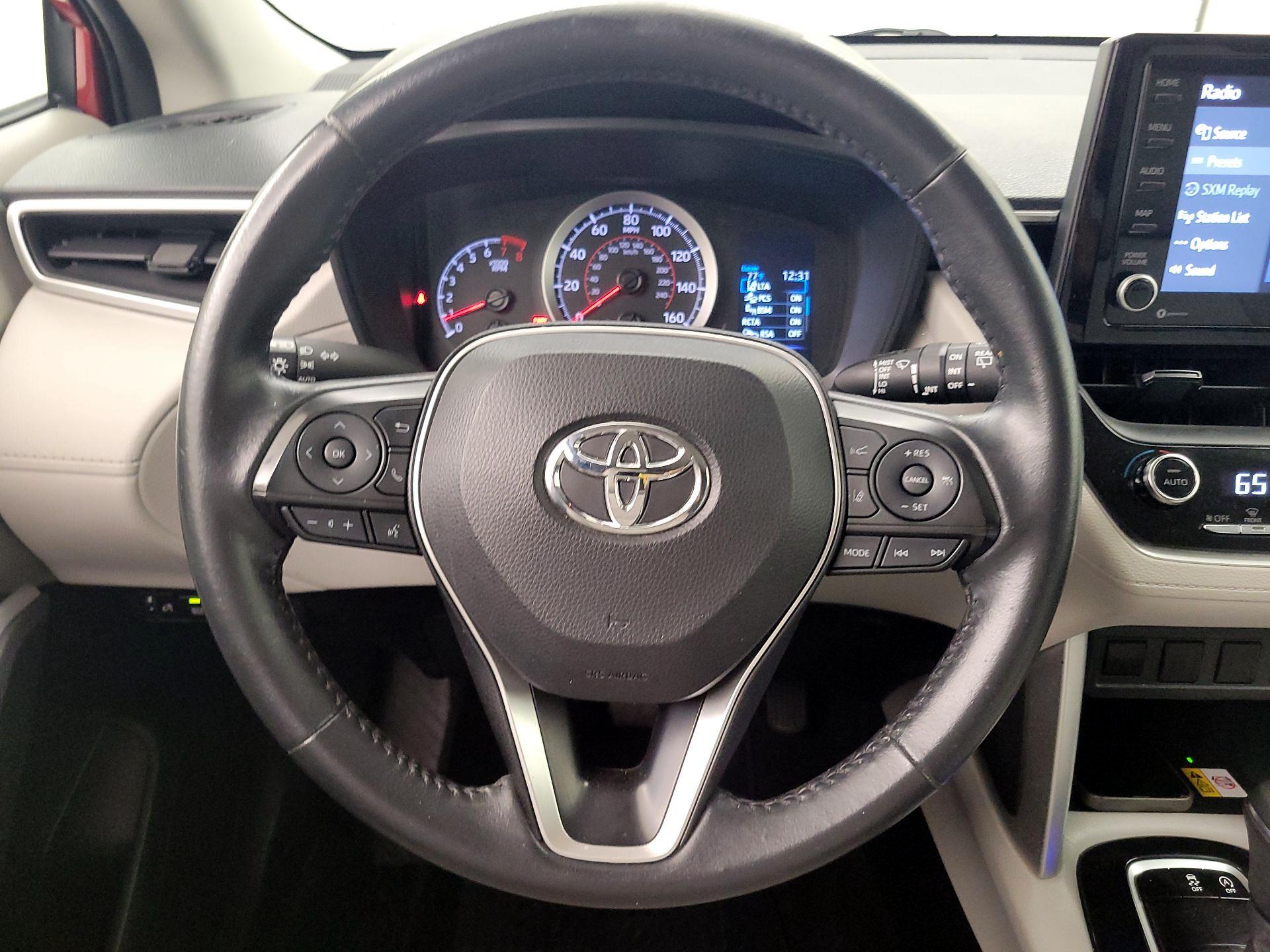 Thumbnail: 2022 Toyota Corolla Cross - 10