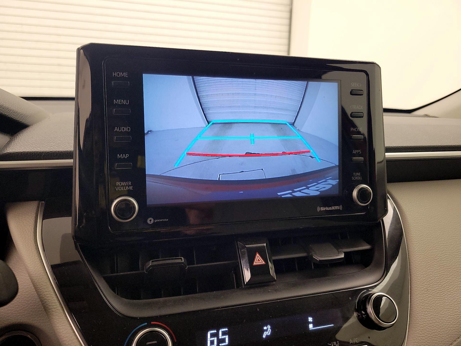 Thumbnail: 2022 Toyota Corolla Cross - 14