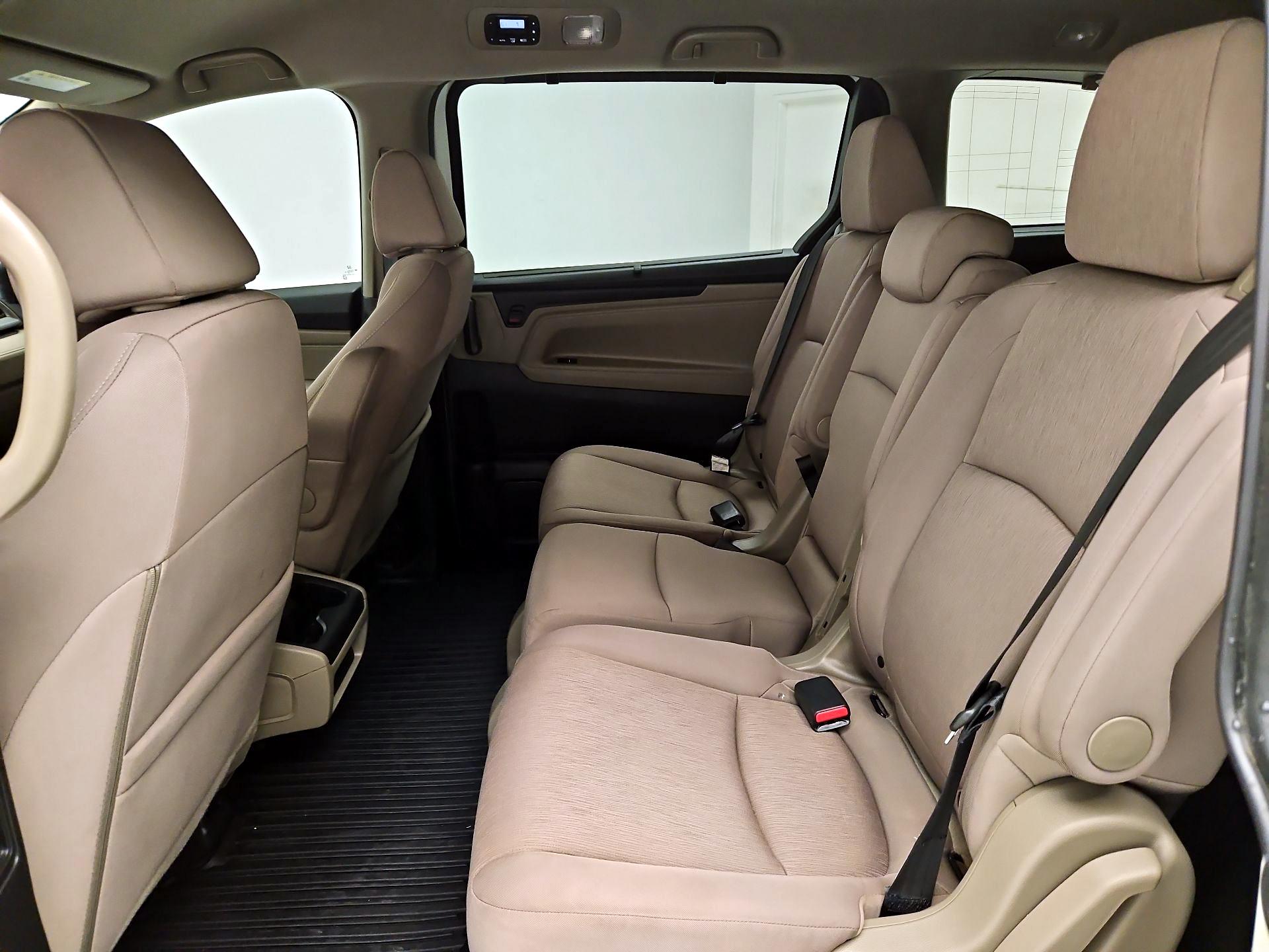 Thumbnail: 2019 Honda Odyssey - 19