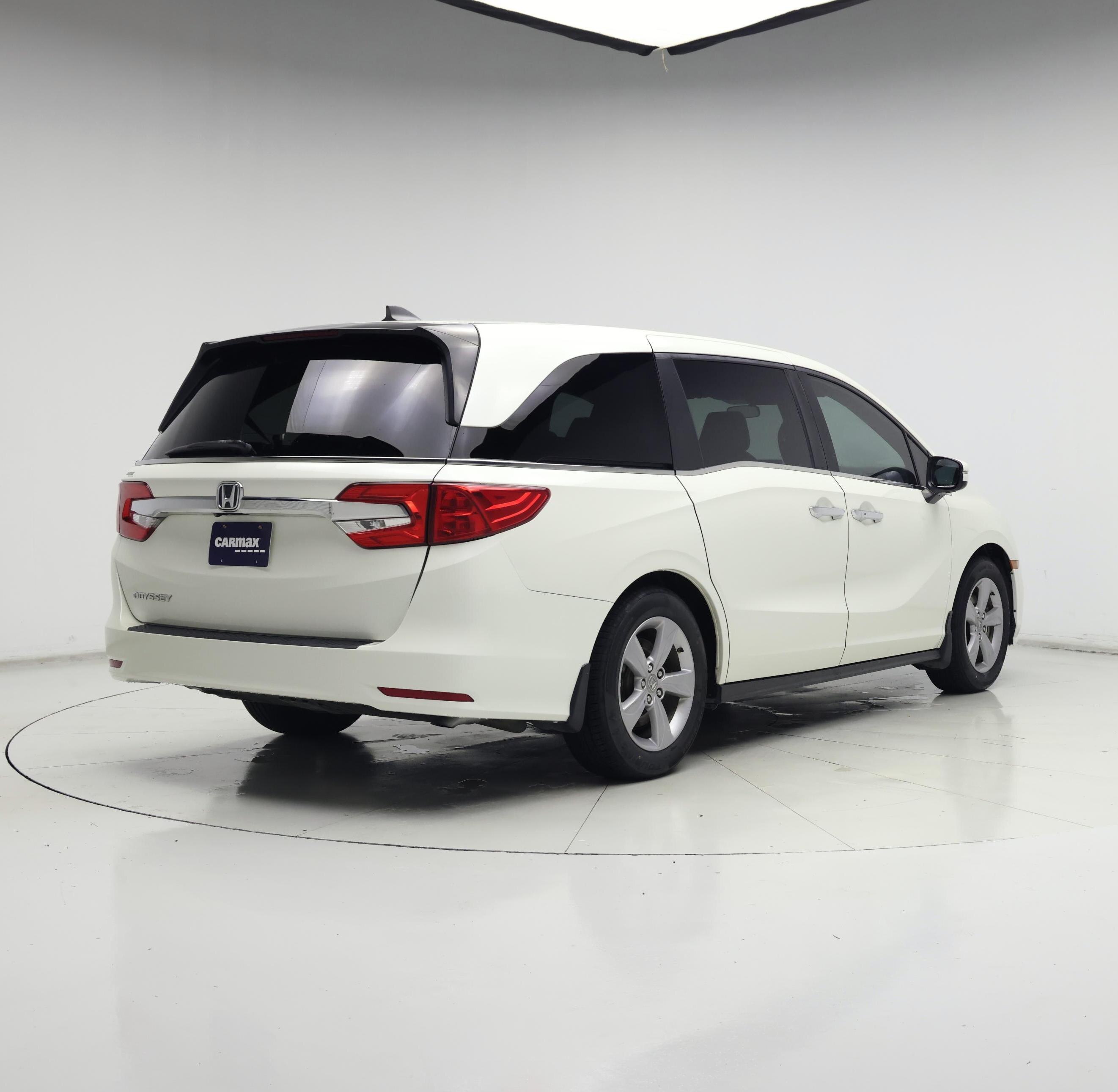 Thumbnail: 2019 Honda Odyssey - 8