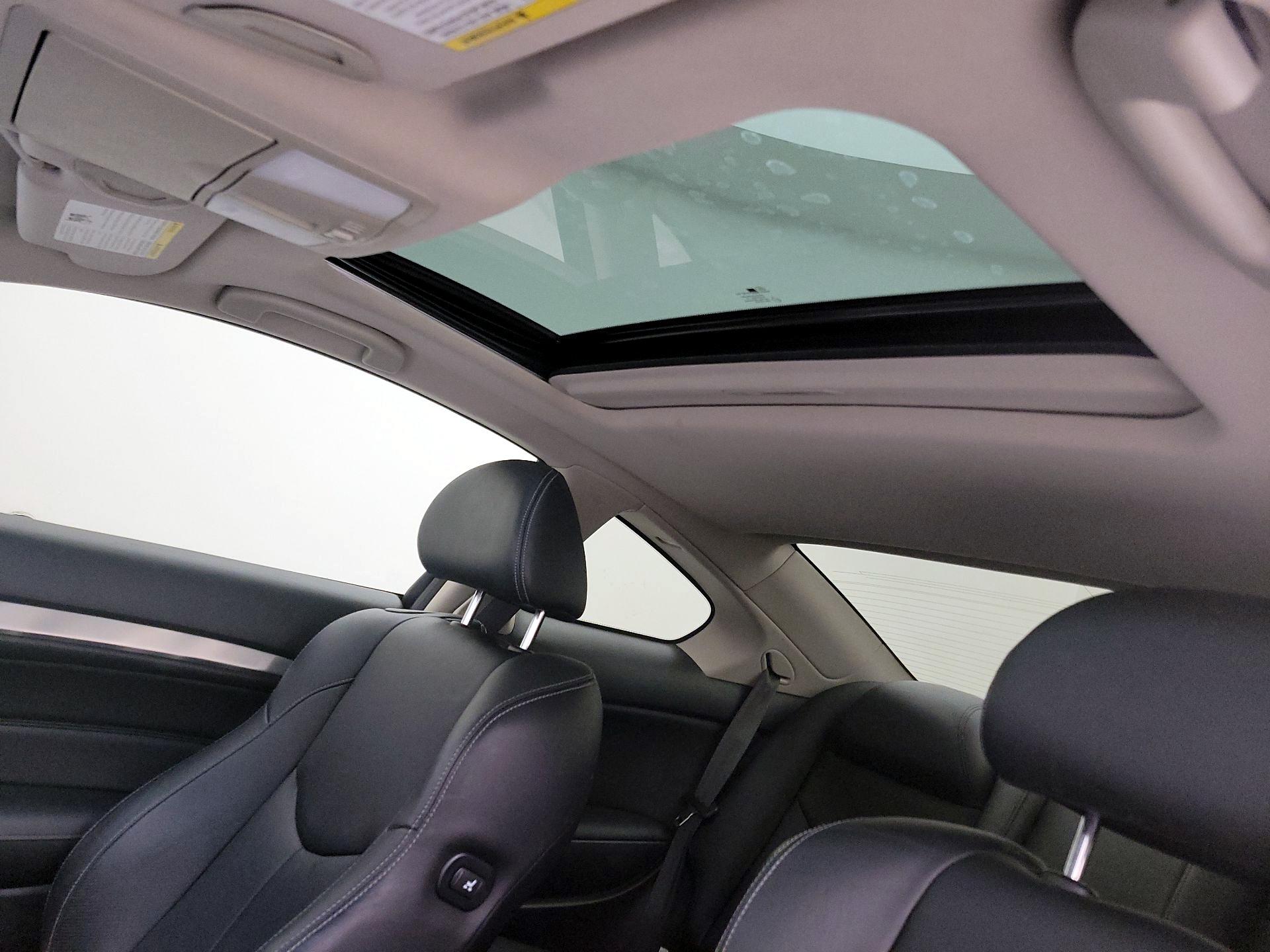 Thumbnail: 2015 INFINITI Q60 - 19