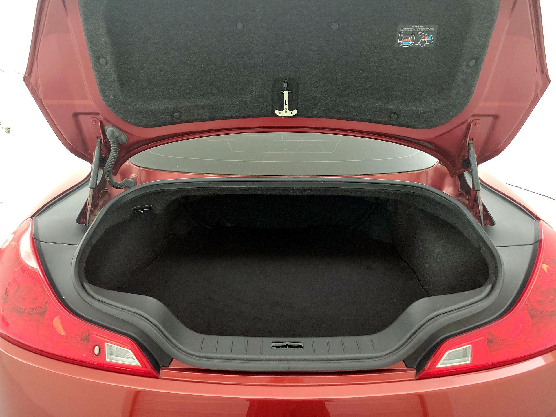 Thumbnail: 2015 INFINITI Q60 - 20