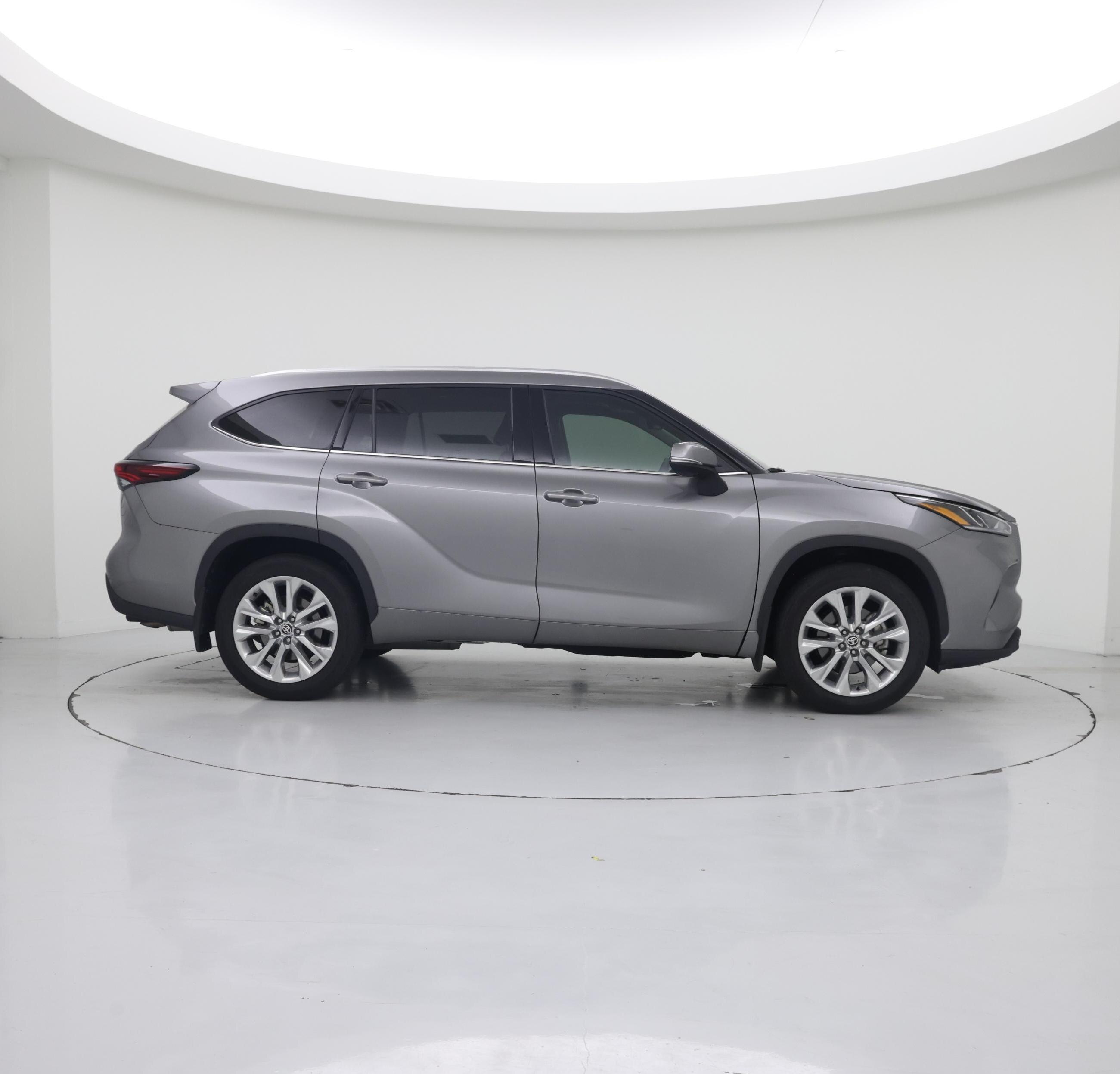 Thumbnail: 2026 Toyota Highlander - 7