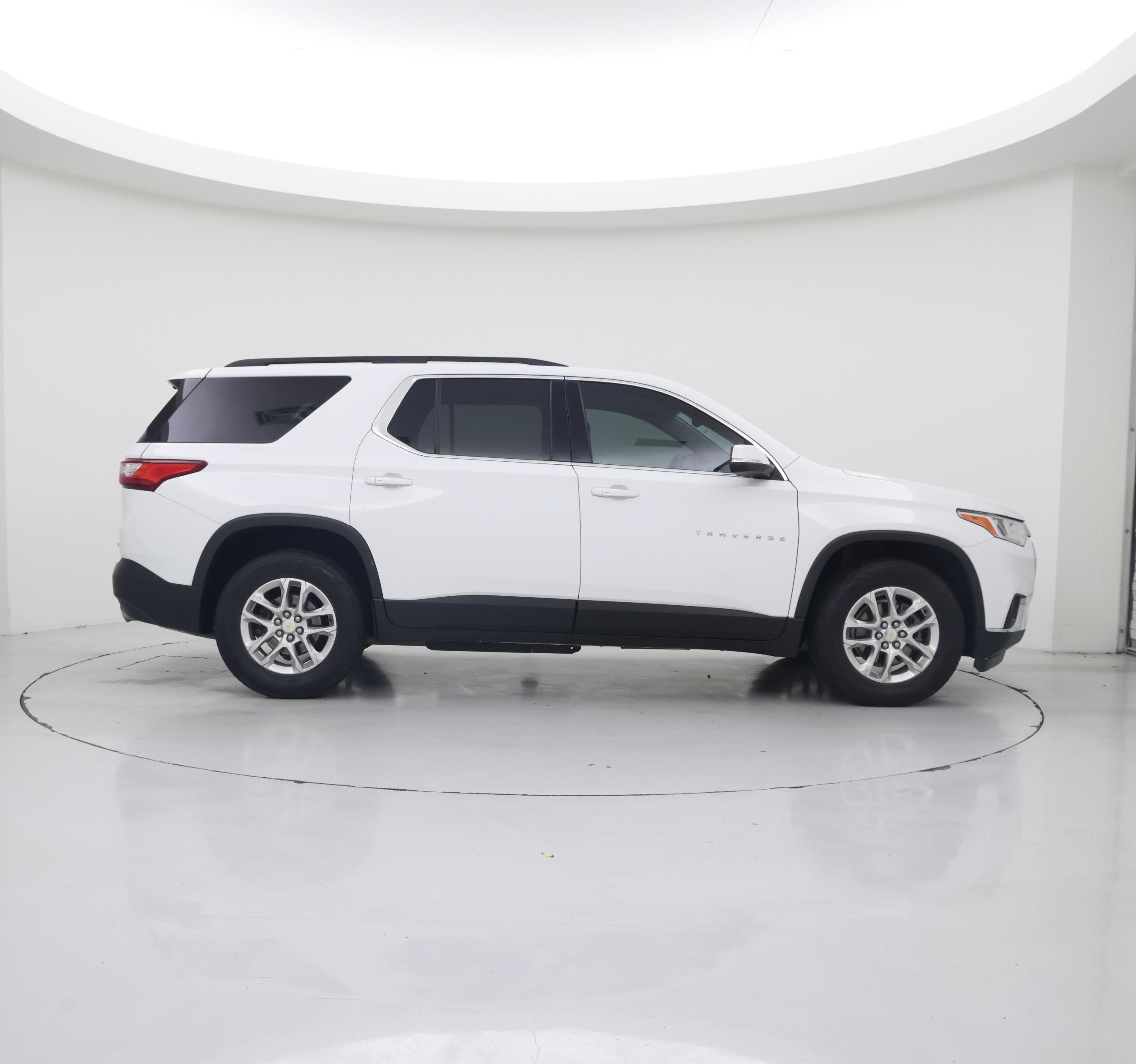 Thumbnail: 2021 Chevrolet Traverse - 7