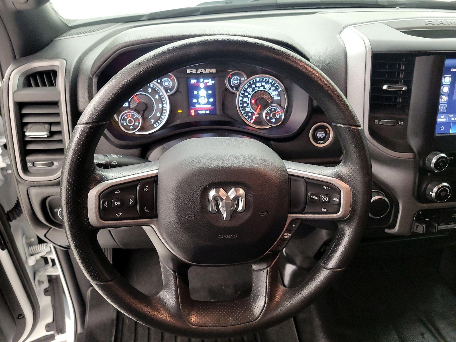 2024 RAM Ram 2500 Pickup Tradesman - Photo 11