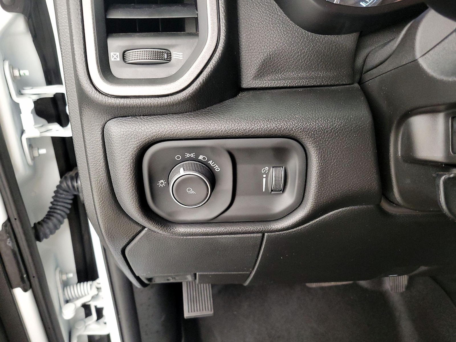 2024 RAM Ram 2500 Pickup Tradesman - Photo 14